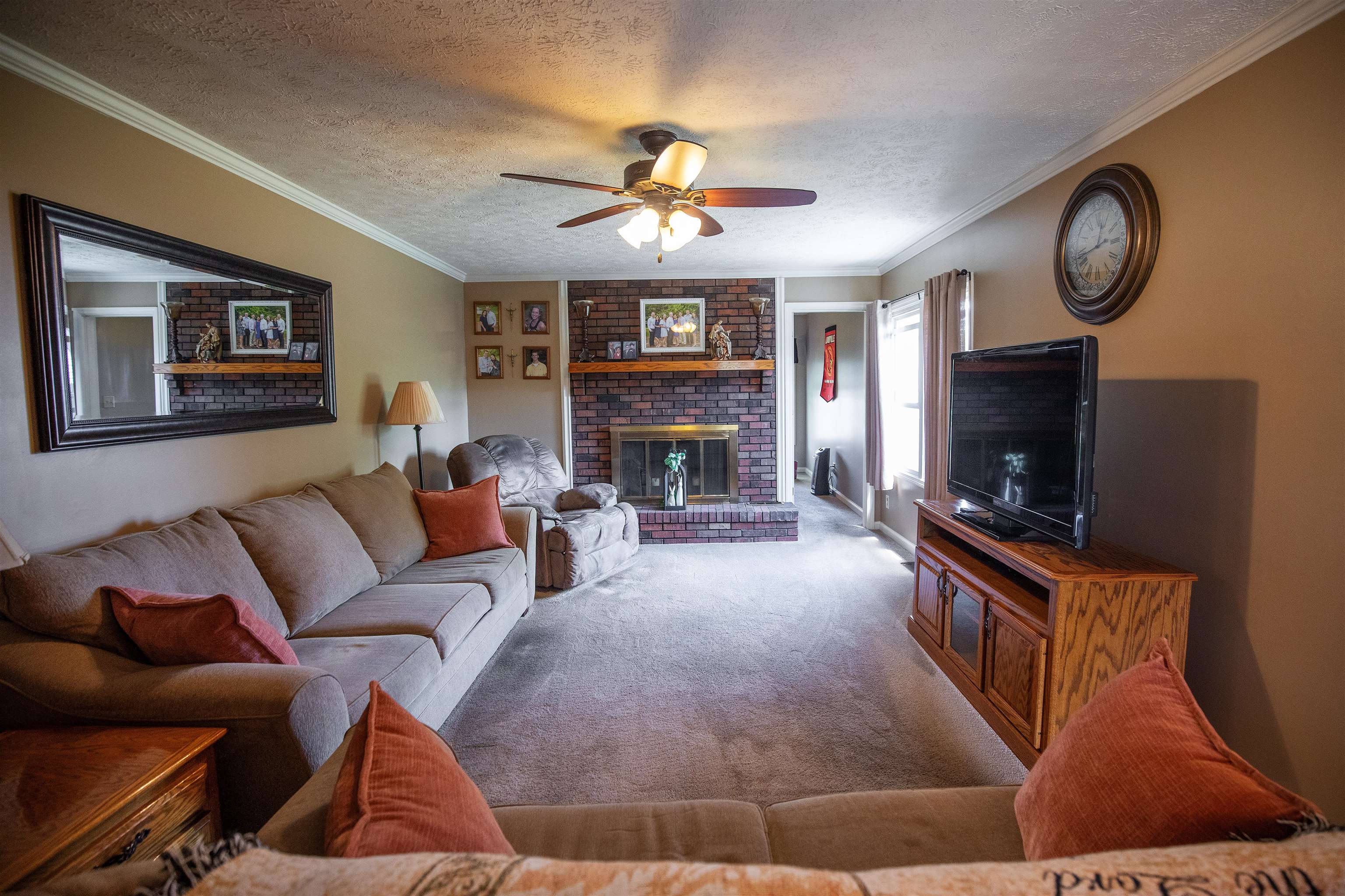 829 Mason Court, Owensboro, Kentucky 42303, 3 Bedrooms Bedrooms, ,2 BathroomsBathrooms,Single Family Residence,For Sale,Mason Court,92045