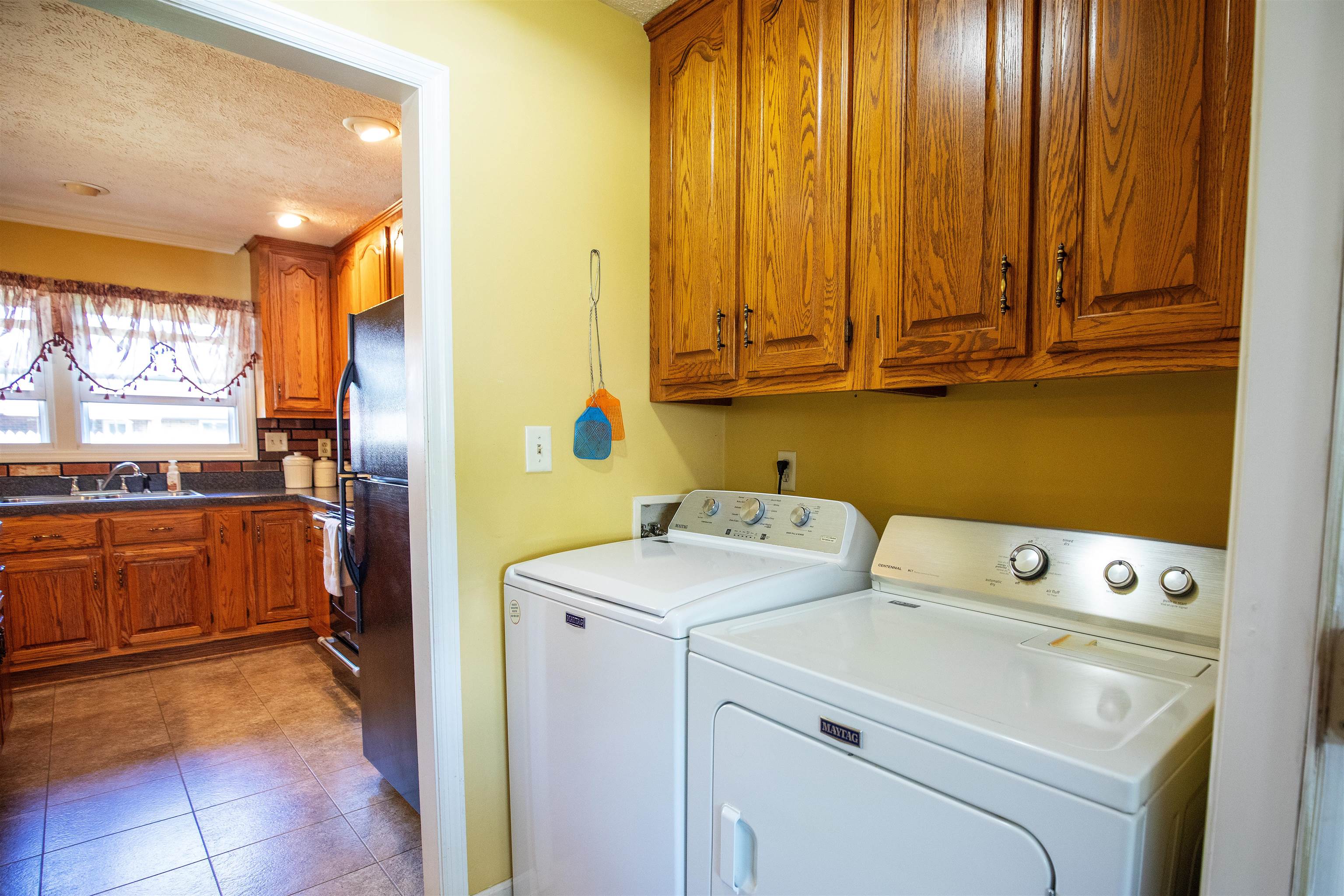 829 Mason Court, Owensboro, Kentucky 42303, 3 Bedrooms Bedrooms, ,2 BathroomsBathrooms,Single Family Residence,For Sale,Mason Court,92045