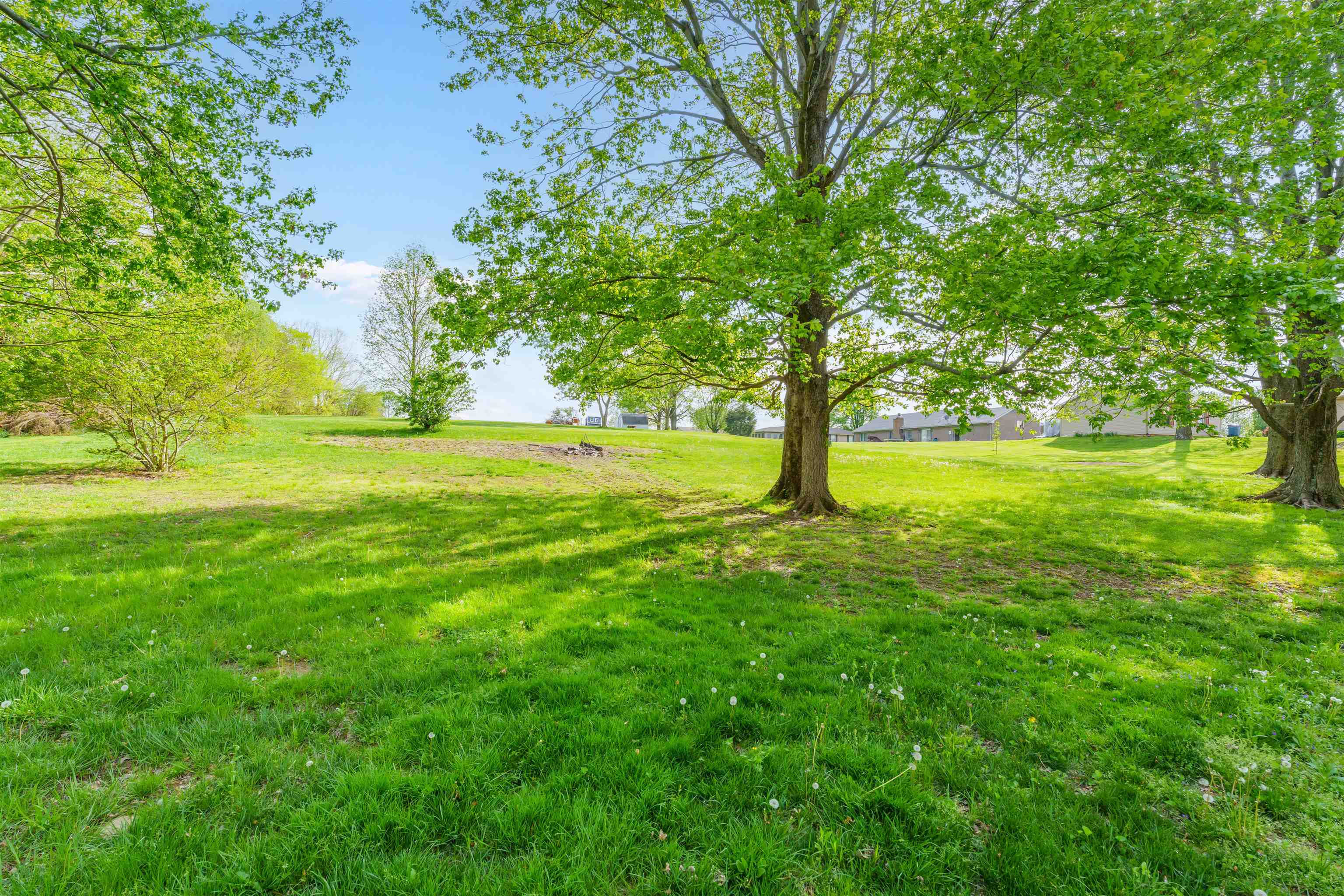 3552 London Pike, Philpot, Kentucky 42366, 2 Bedrooms Bedrooms, ,2 BathroomsBathrooms,Single Family Residence,For Sale,London Pike,92052
