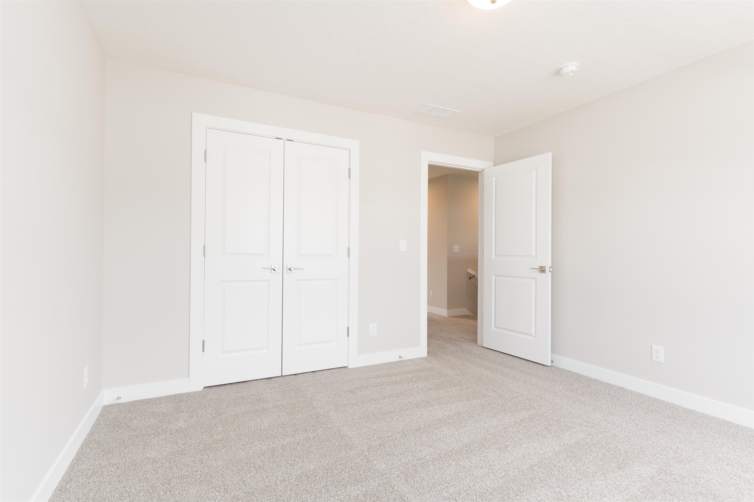 900 Onyx Lane, Owensboro, Kentucky 42301, 4 Bedrooms Bedrooms, ,2 BathroomsBathrooms,Single Family Residence,For Sale,Onyx Lane,92053