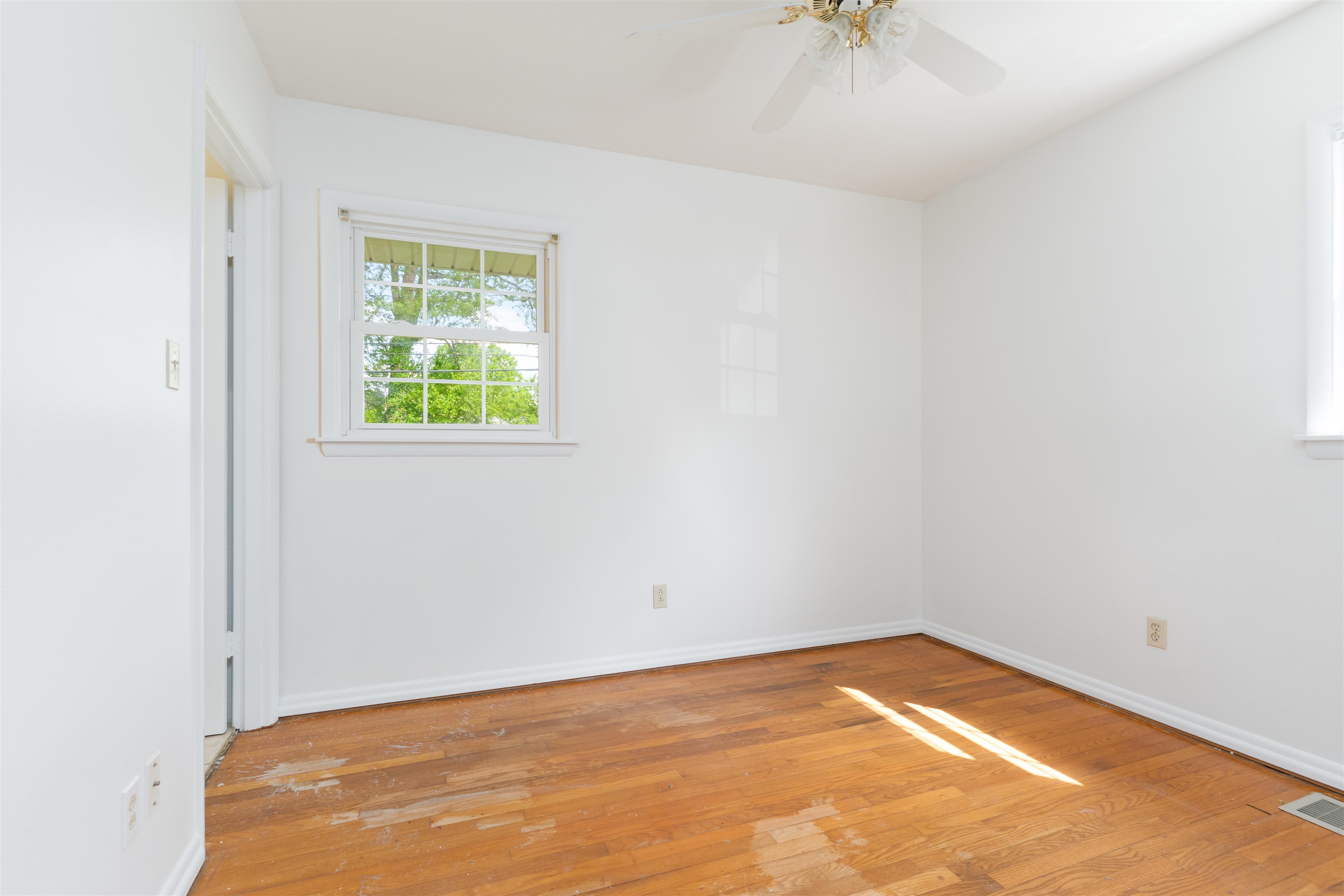 3921 Steele Drive, Owensboro, Kentucky 42301, 3 Bedrooms Bedrooms, ,1 BathroomBathrooms,Single Family Residence,For Sale,Steele Drive,92054