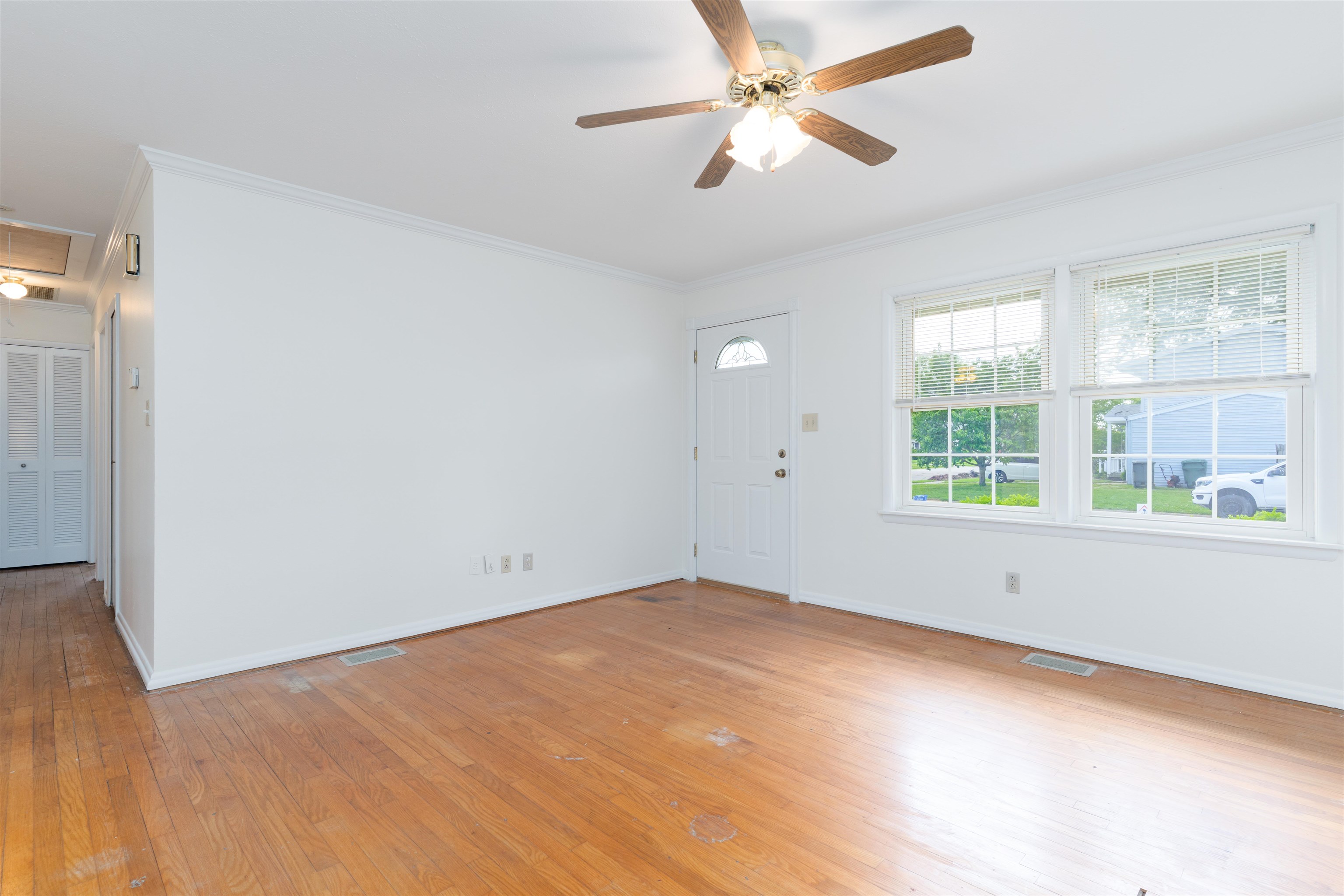 3921 Steele Drive, Owensboro, Kentucky 42301, 3 Bedrooms Bedrooms, ,1 BathroomBathrooms,Single Family Residence,For Sale,Steele Drive,92054