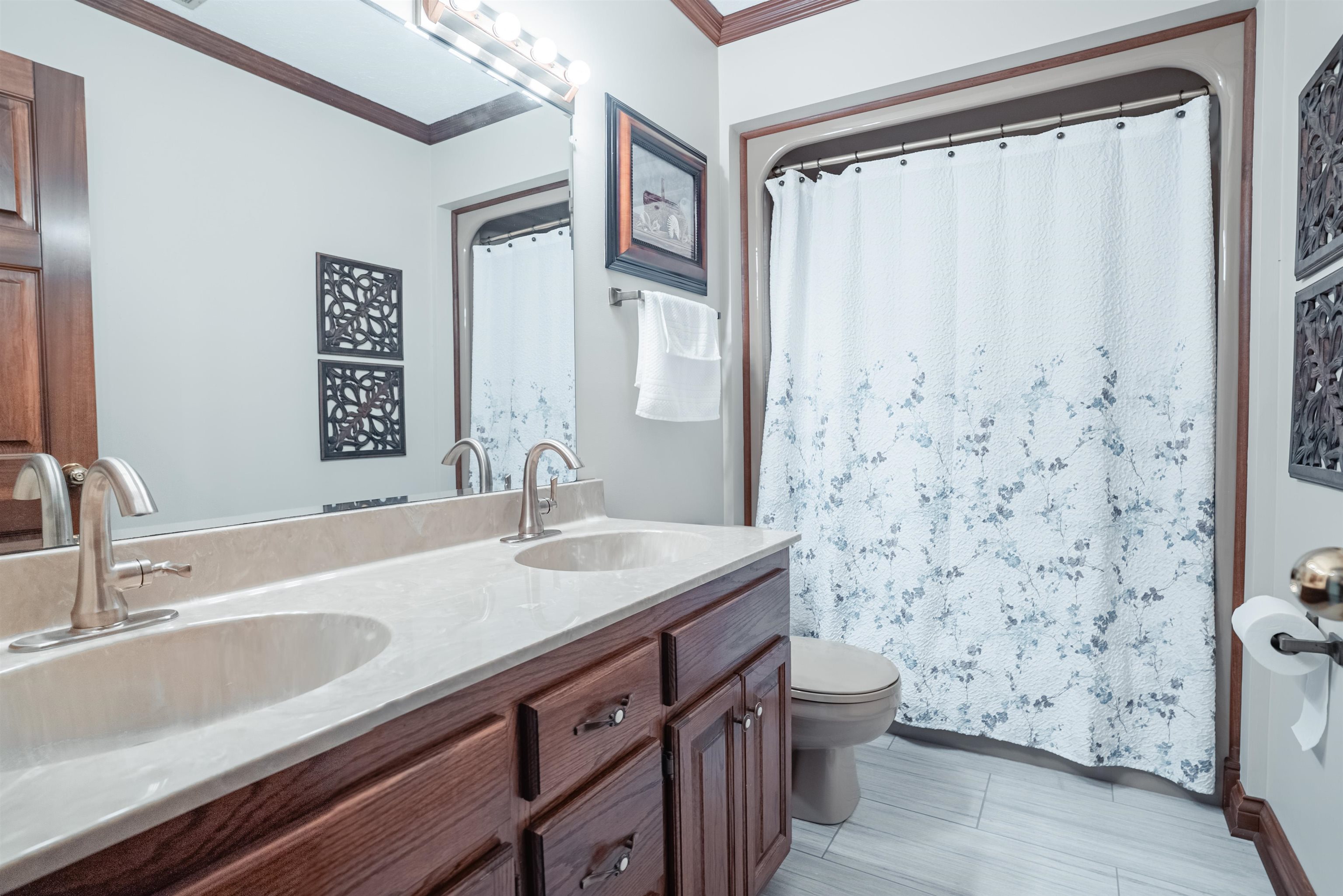3041 Wrights Landing Road, Owensboro, Kentucky 42303, 5 Bedrooms Bedrooms, ,3 BathroomsBathrooms,Single Family Residence,For Sale,Wrights Landing Road,92056