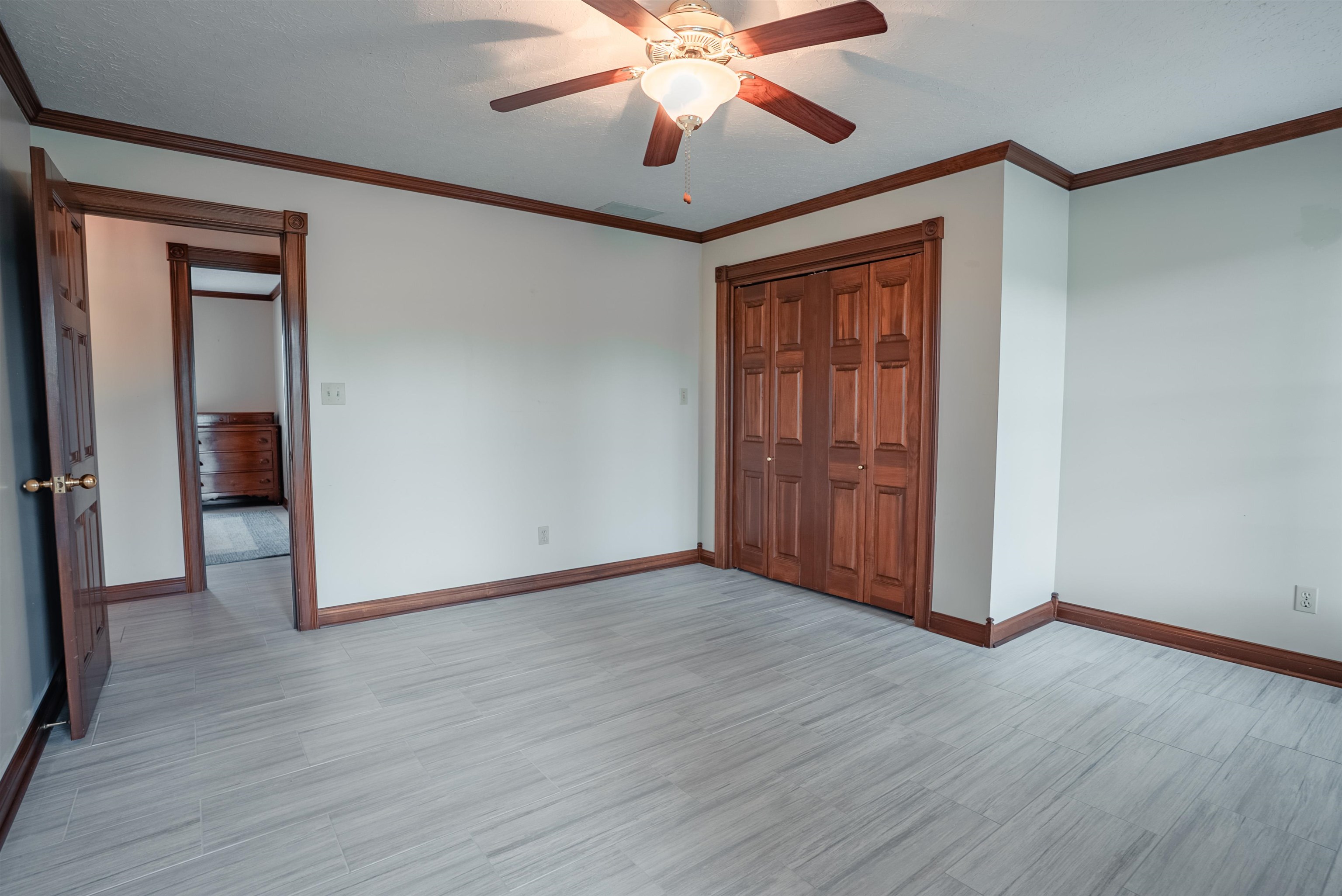 3041 Wrights Landing Road, Owensboro, Kentucky 42303, 5 Bedrooms Bedrooms, ,3 BathroomsBathrooms,Single Family Residence,For Sale,Wrights Landing Road,92056