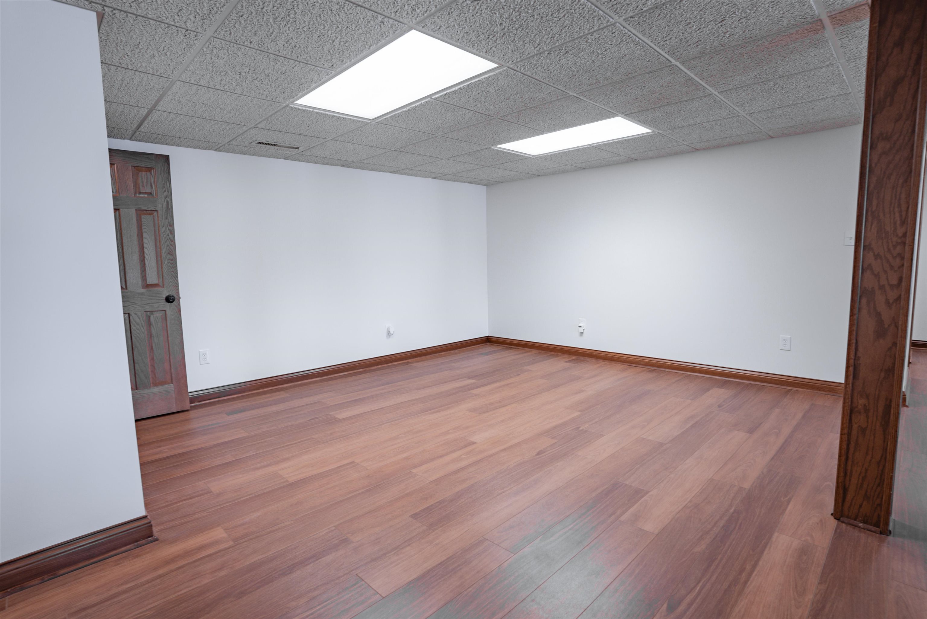 3041 Wrights Landing Road, Owensboro, Kentucky 42303, 5 Bedrooms Bedrooms, ,3 BathroomsBathrooms,Single Family Residence,For Sale,Wrights Landing Road,92056