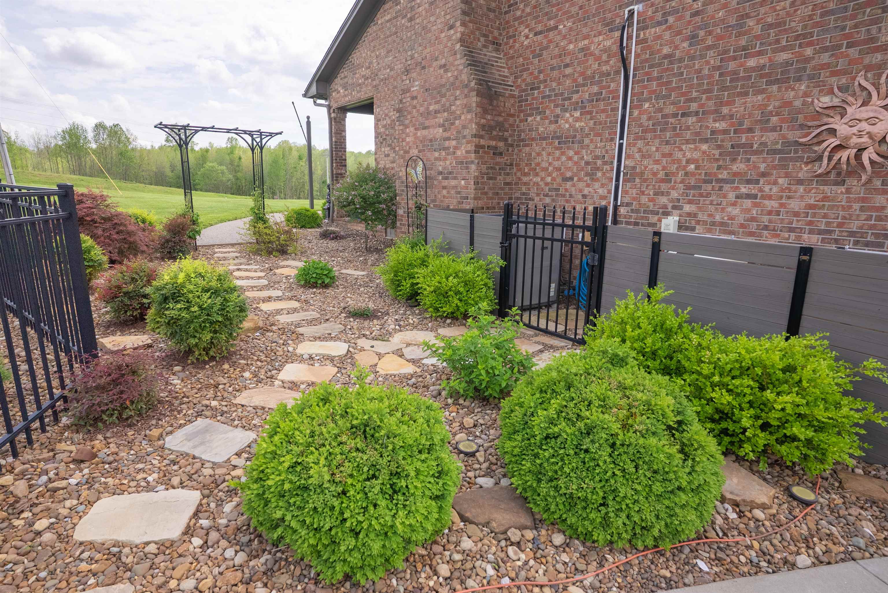 3041 Wrights Landing Road, Owensboro, Kentucky 42303, 5 Bedrooms Bedrooms, ,3 BathroomsBathrooms,Single Family Residence,For Sale,Wrights Landing Road,92056