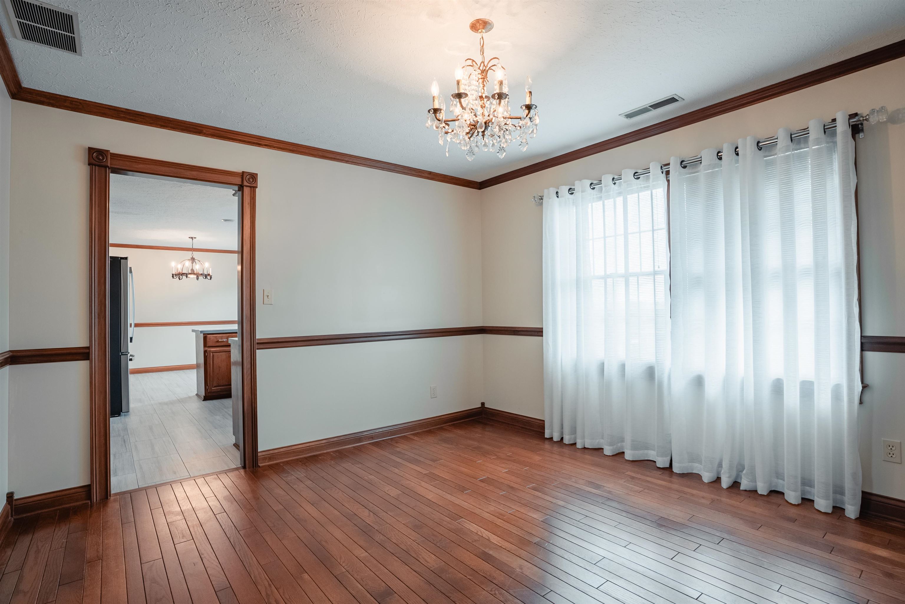 3041 Wrights Landing Road, Owensboro, Kentucky 42303, 5 Bedrooms Bedrooms, ,3 BathroomsBathrooms,Single Family Residence,For Sale,Wrights Landing Road,92056