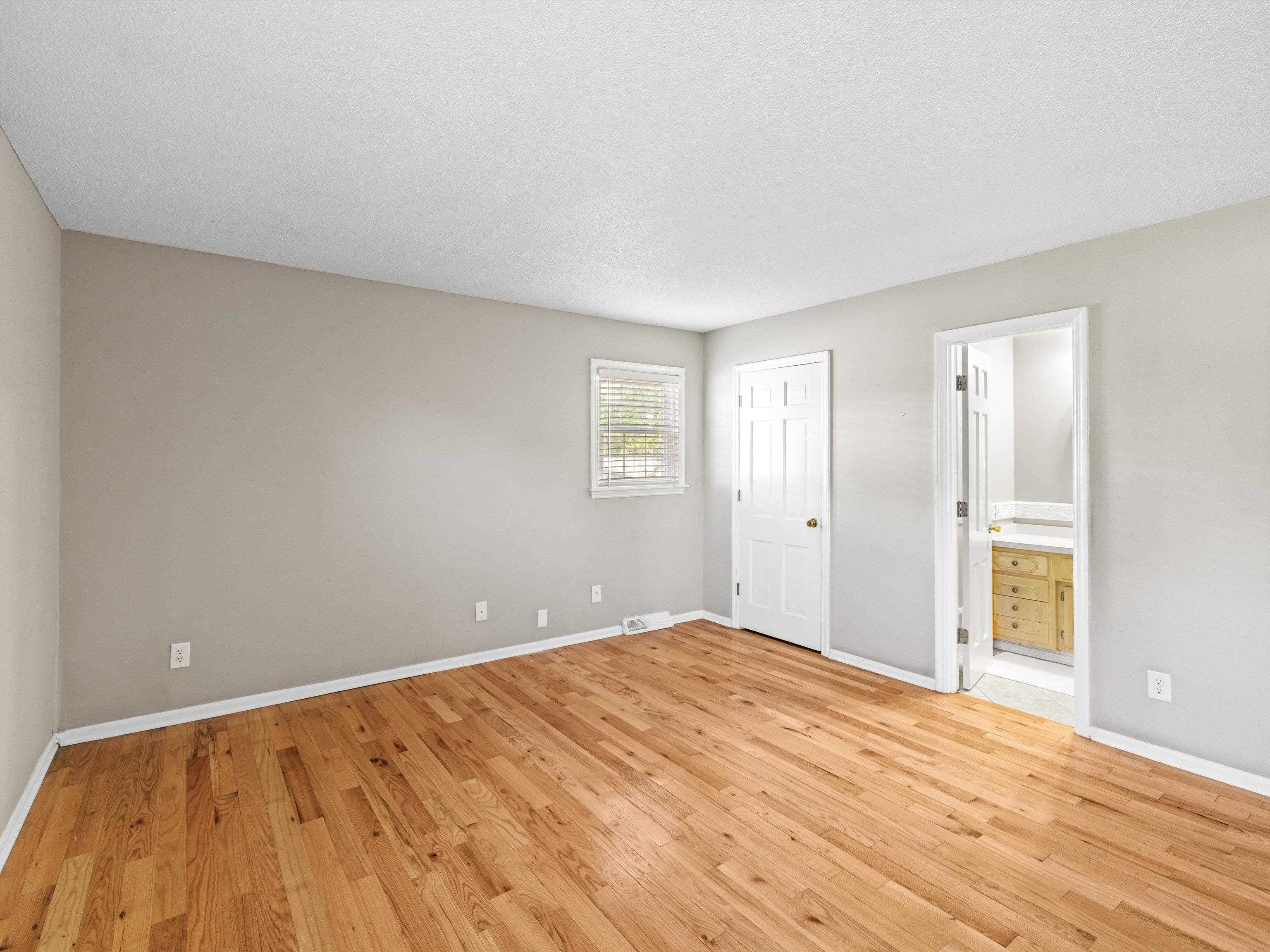 1523 Forrest Lane, Owensboro, Kentucky 42301, 3 Bedrooms Bedrooms, ,2 BathroomsBathrooms,Single Family Residence,For Sale,Forrest Lane,92060