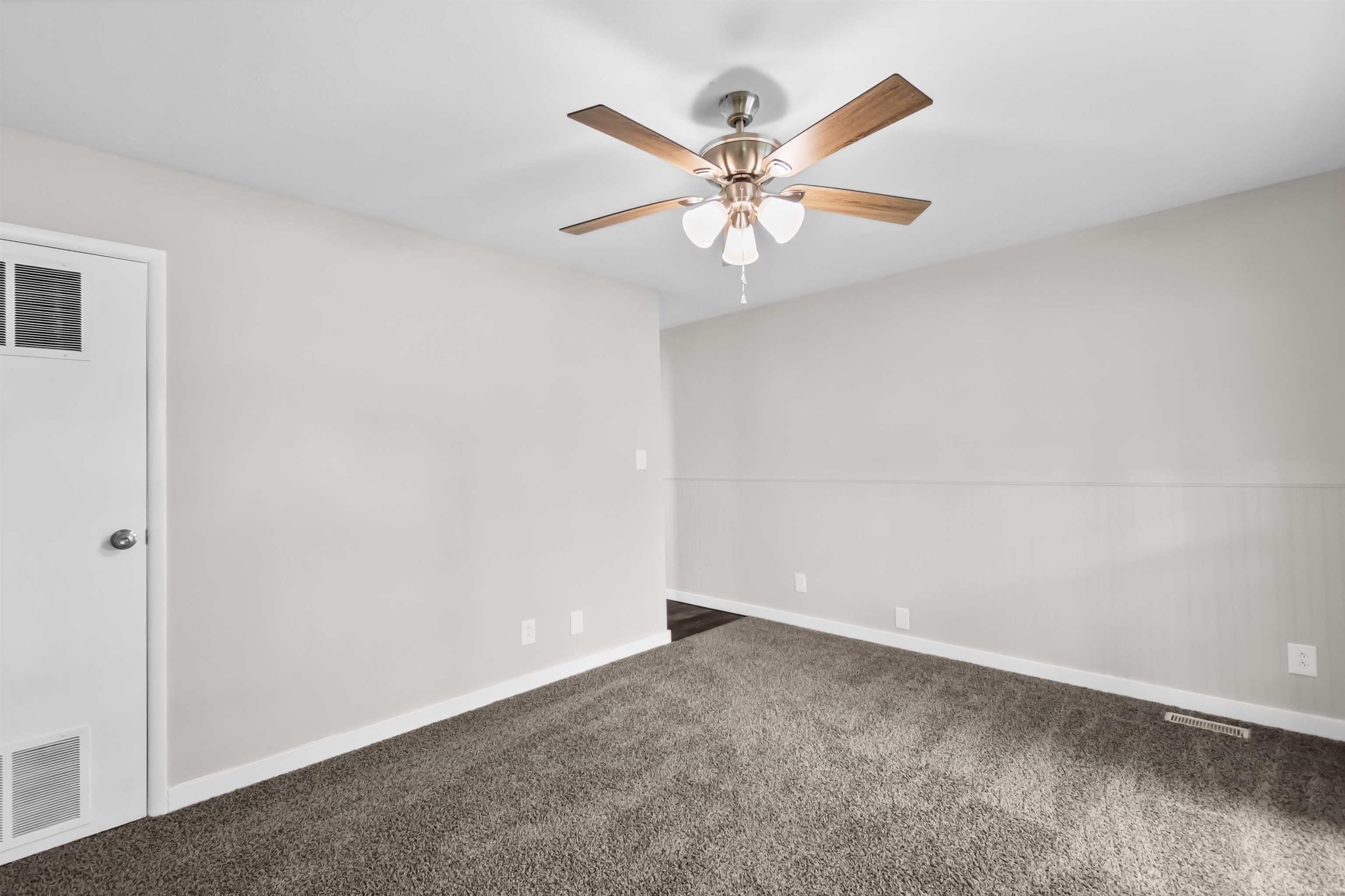 3501 Winchester Dr, Owensboro, Kentucky 42301, 3 Bedrooms Bedrooms, ,1 BathroomBathrooms,Single Family Residence,For Sale,Winchester Dr,92062