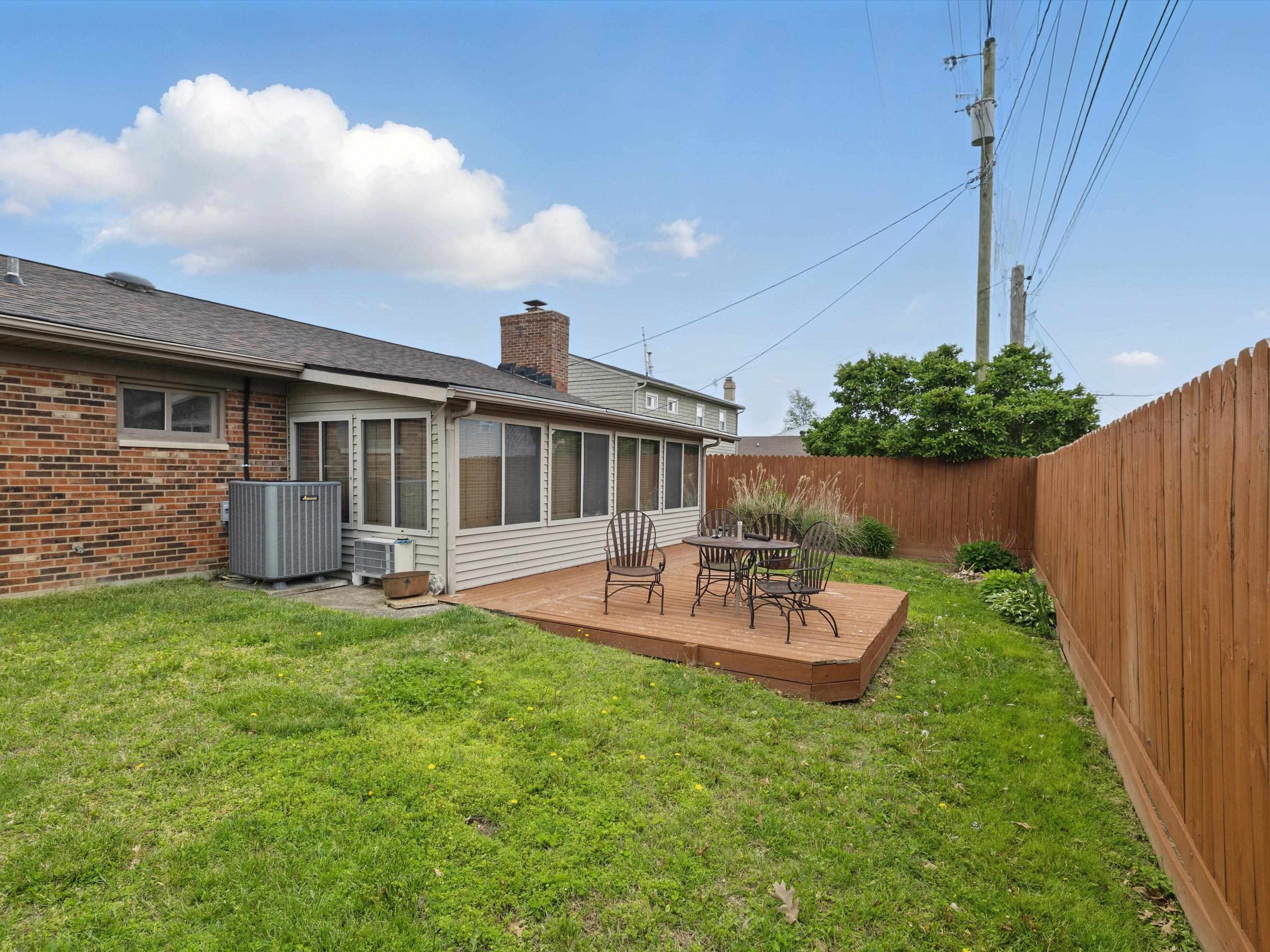 2700 Donerail Dr, Owensboro, Kentucky 42301, 3 Bedrooms Bedrooms, ,2 BathroomsBathrooms,Single Family Residence,For Sale,Donerail Dr,92064