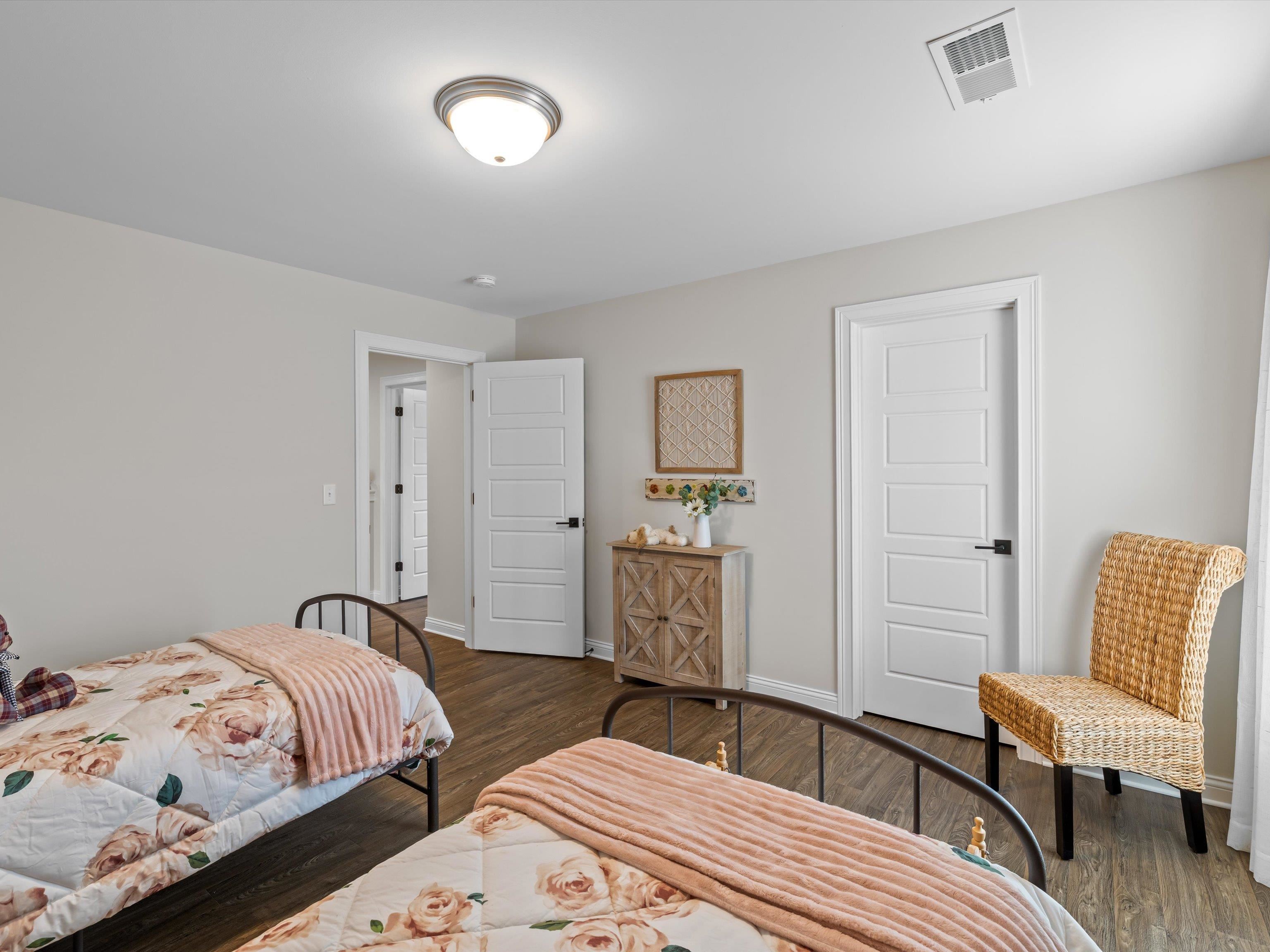6853 Valley Brook Trace, Utica, Kentucky 42376, 4 Bedrooms Bedrooms, ,2 BathroomsBathrooms,Single Family Residence,For Sale,Valley Brook Trace,92066