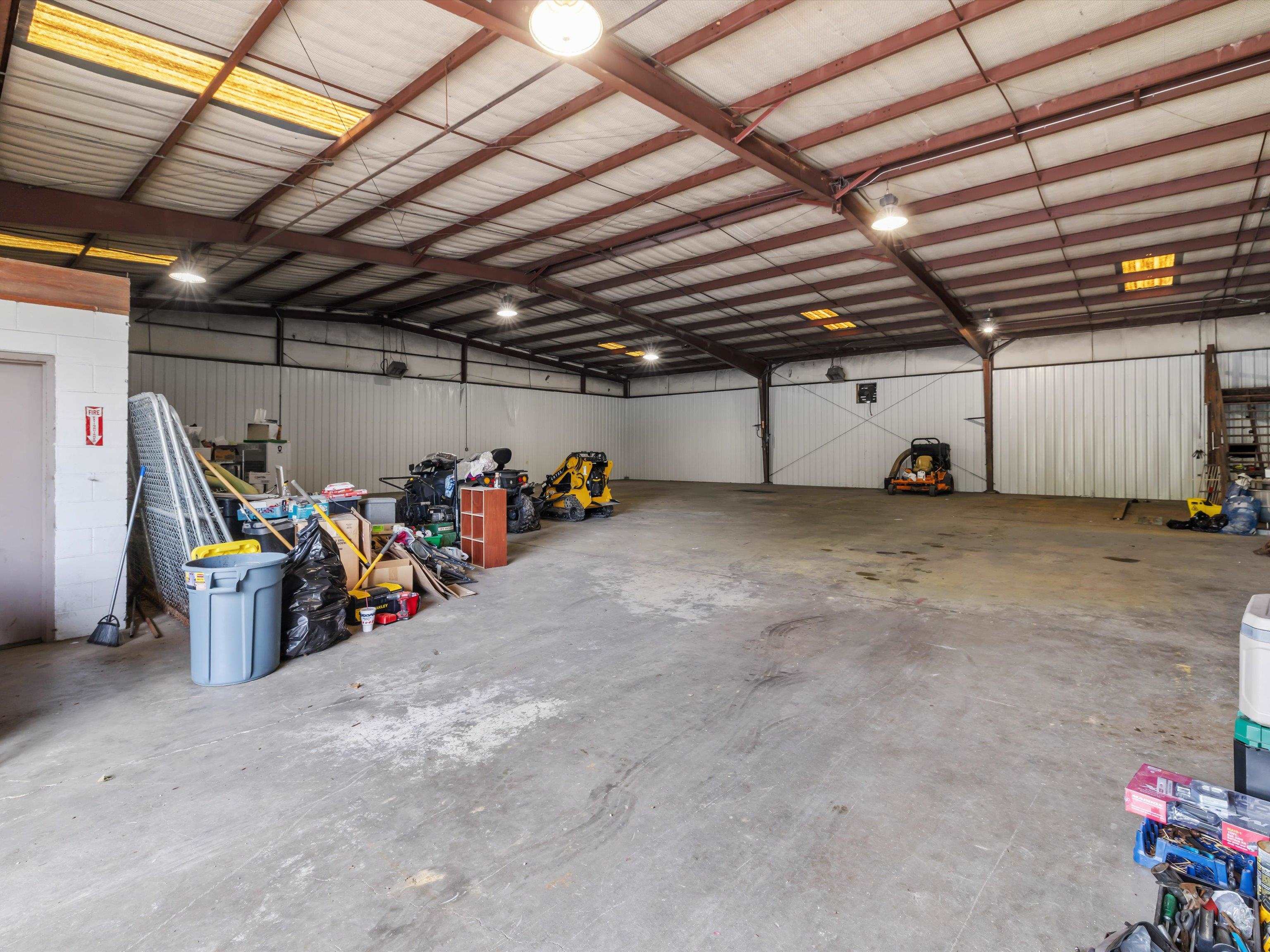 2920 B Fairview Drive, Owensboro, Kentucky 42301, ,Industrial,For Sale,Fairview Drive,92067