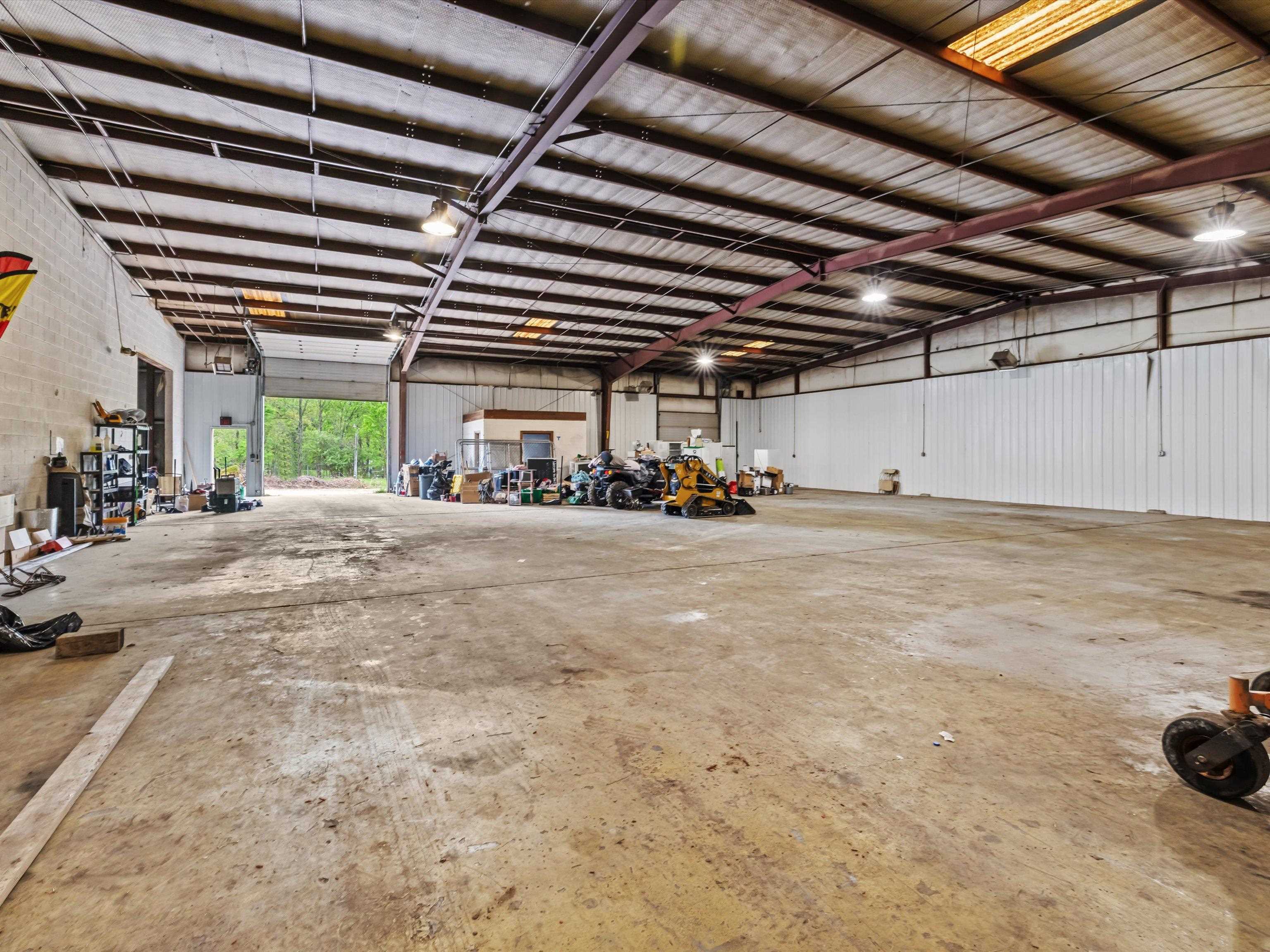 2920 B Fairview Drive, Owensboro, Kentucky 42301, ,Industrial,For Sale,Fairview Drive,92067