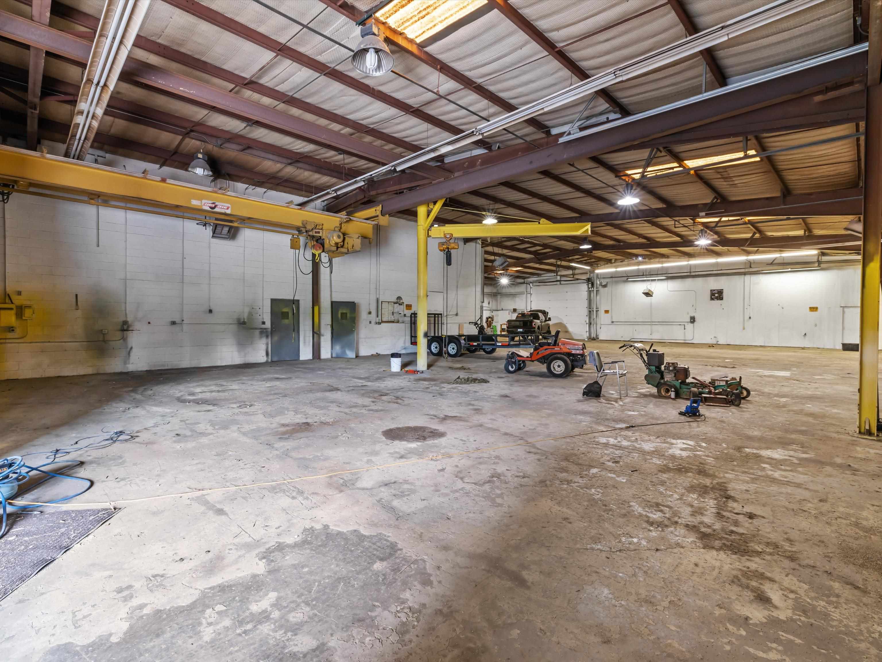 2920 B Fairview Drive, Owensboro, Kentucky 42301, ,Industrial,For Sale,Fairview Drive,92067