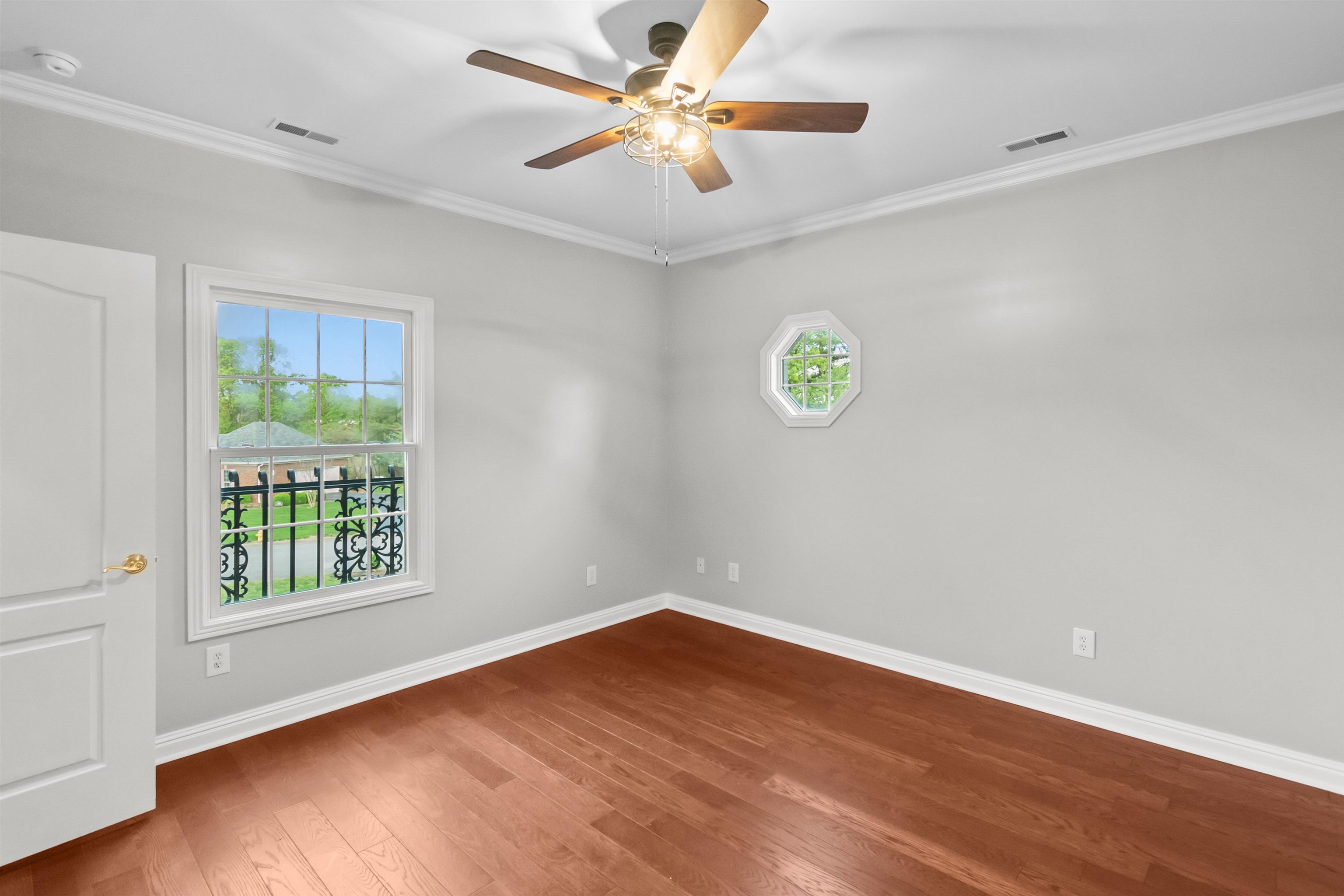 2501 Riverrun Cove, Owensboro, Kentucky 42303, 4 Bedrooms Bedrooms, ,3 BathroomsBathrooms,Single Family Residence,For Sale,Riverrun Cove,92071