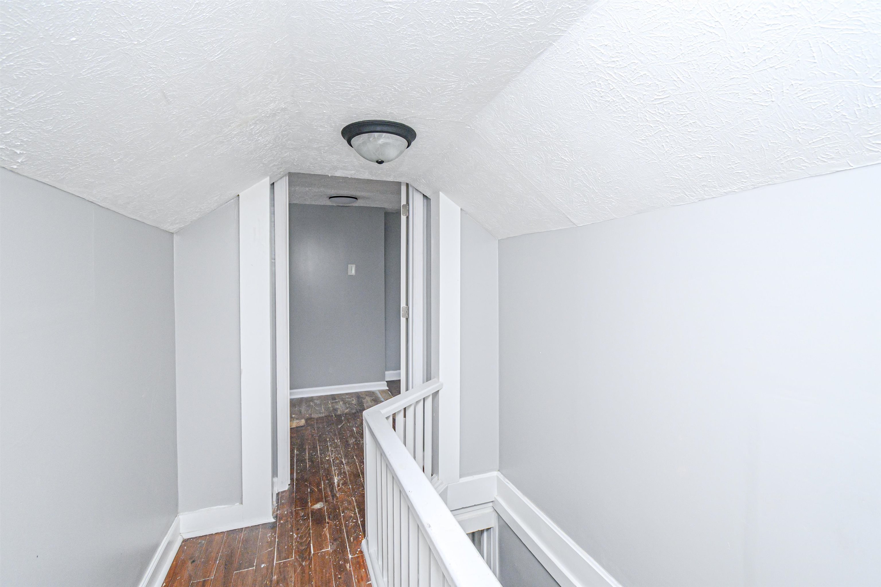 1728 Ohio Street, Owensboro, Kentucky 42301, 2 Bedrooms Bedrooms, ,1 BathroomBathrooms,Single Family Residence,For Sale,Ohio Street,92072