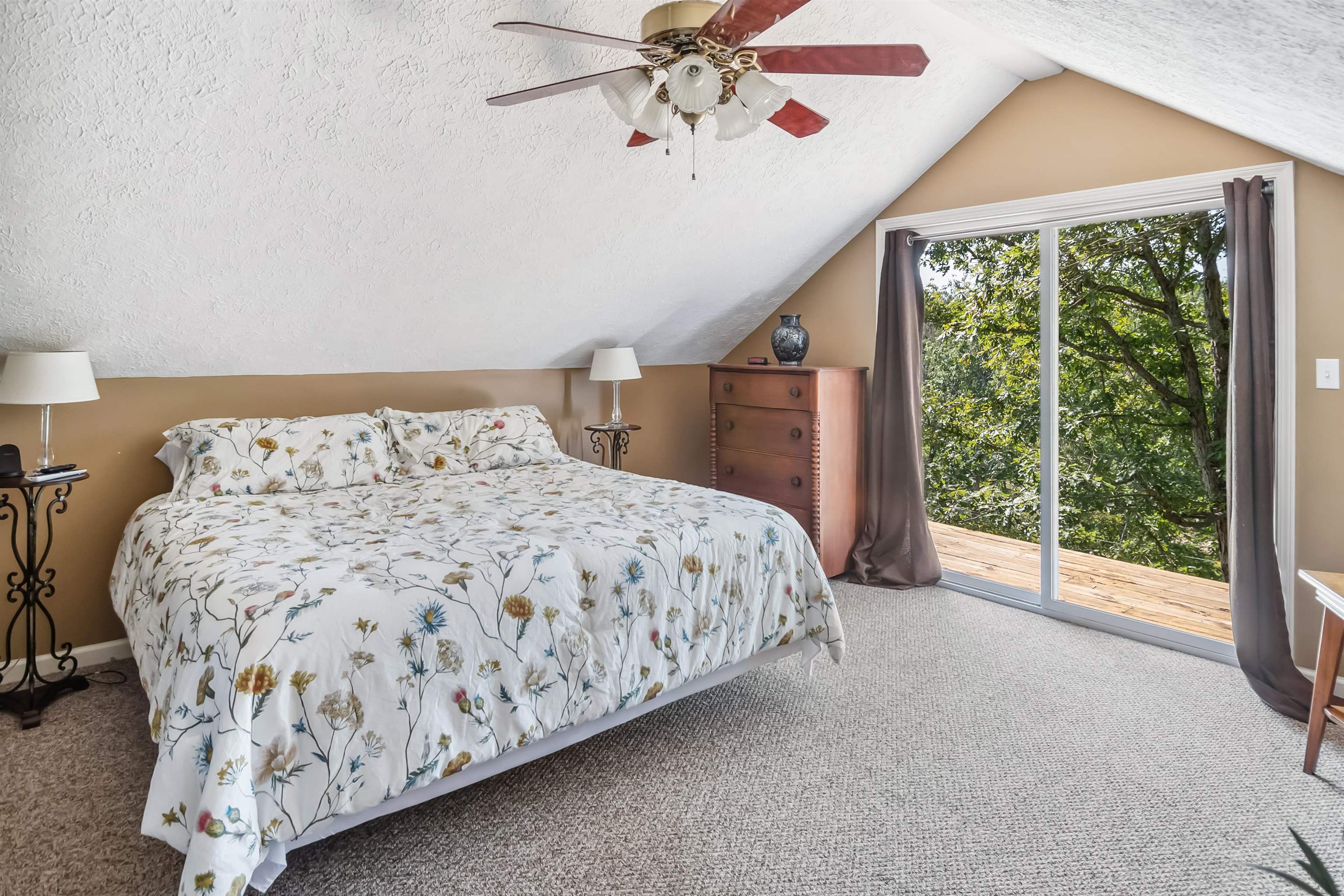 1895 Johnny Frank Rd, Leitchfield, Kentucky 42754, 3 Bedrooms Bedrooms, ,3 BathroomsBathrooms,Single Family Residence,For Sale,Johnny Frank Rd,92073
