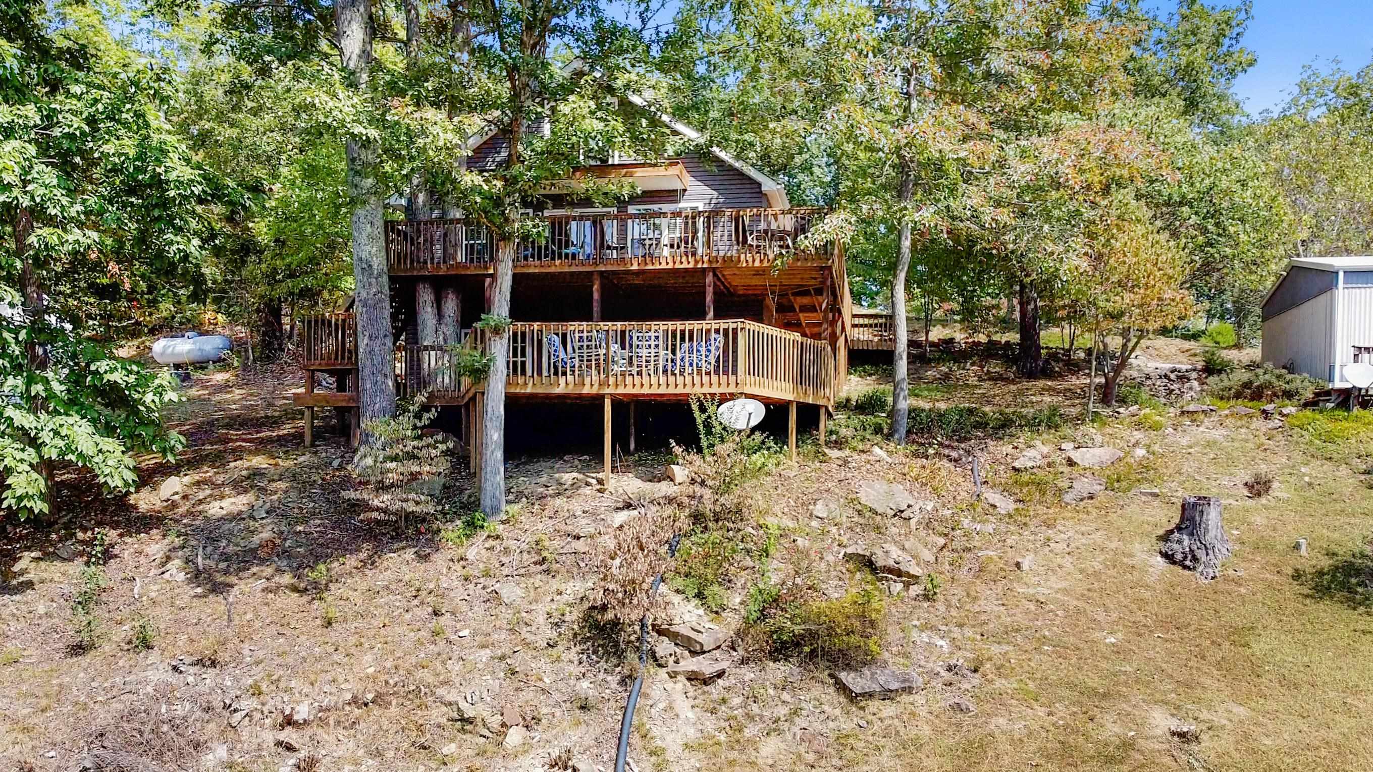 1895 Johnny Frank Rd, Leitchfield, Kentucky 42754, 3 Bedrooms Bedrooms, ,3 BathroomsBathrooms,Single Family Residence,For Sale,Johnny Frank Rd,92073