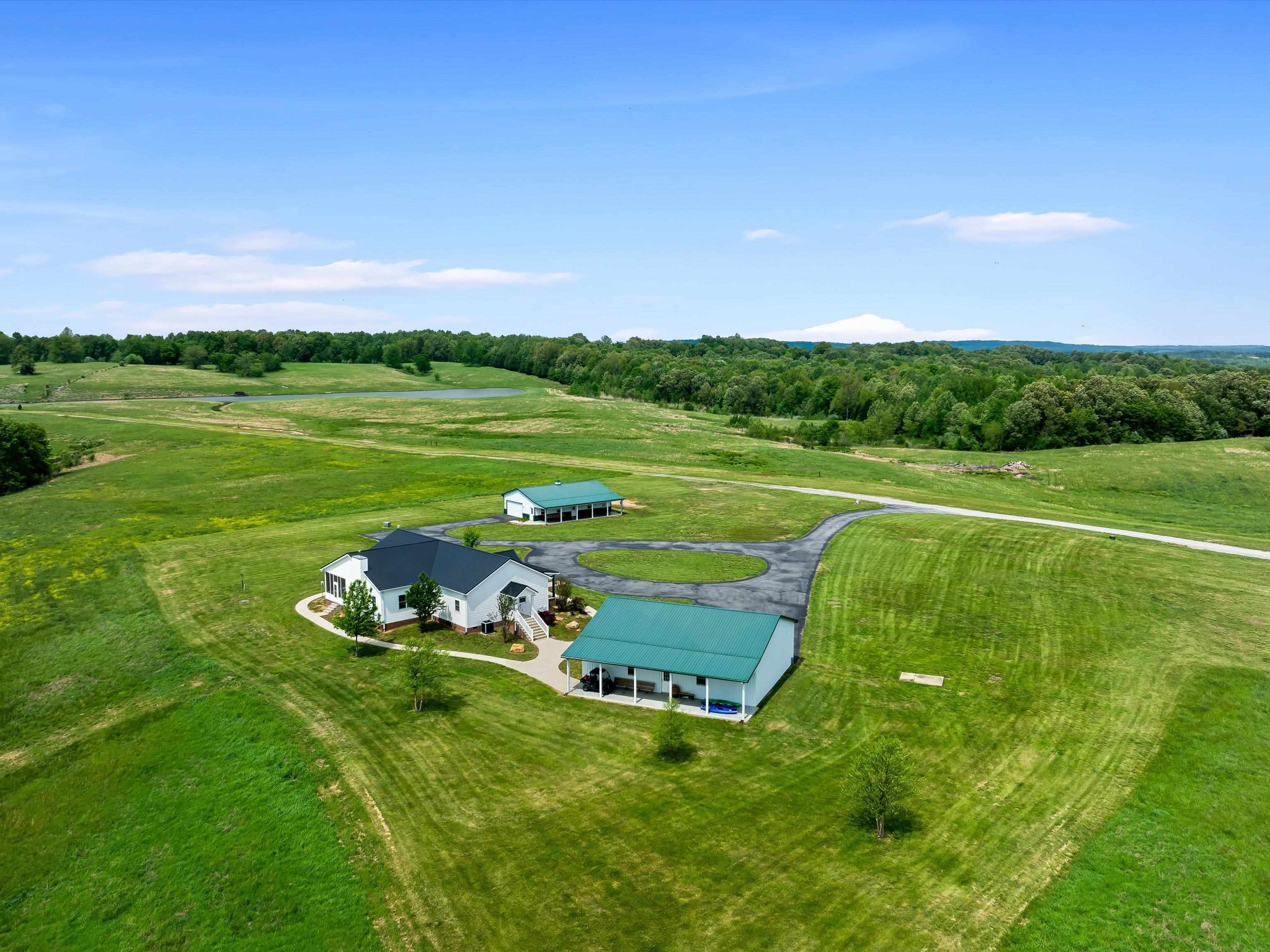 4848 Greenville Rd., White Plains, Kentucky 42464, 4 Bedrooms Bedrooms, ,2 BathroomsBathrooms,Farm,For Sale,Greenville Rd.,92078