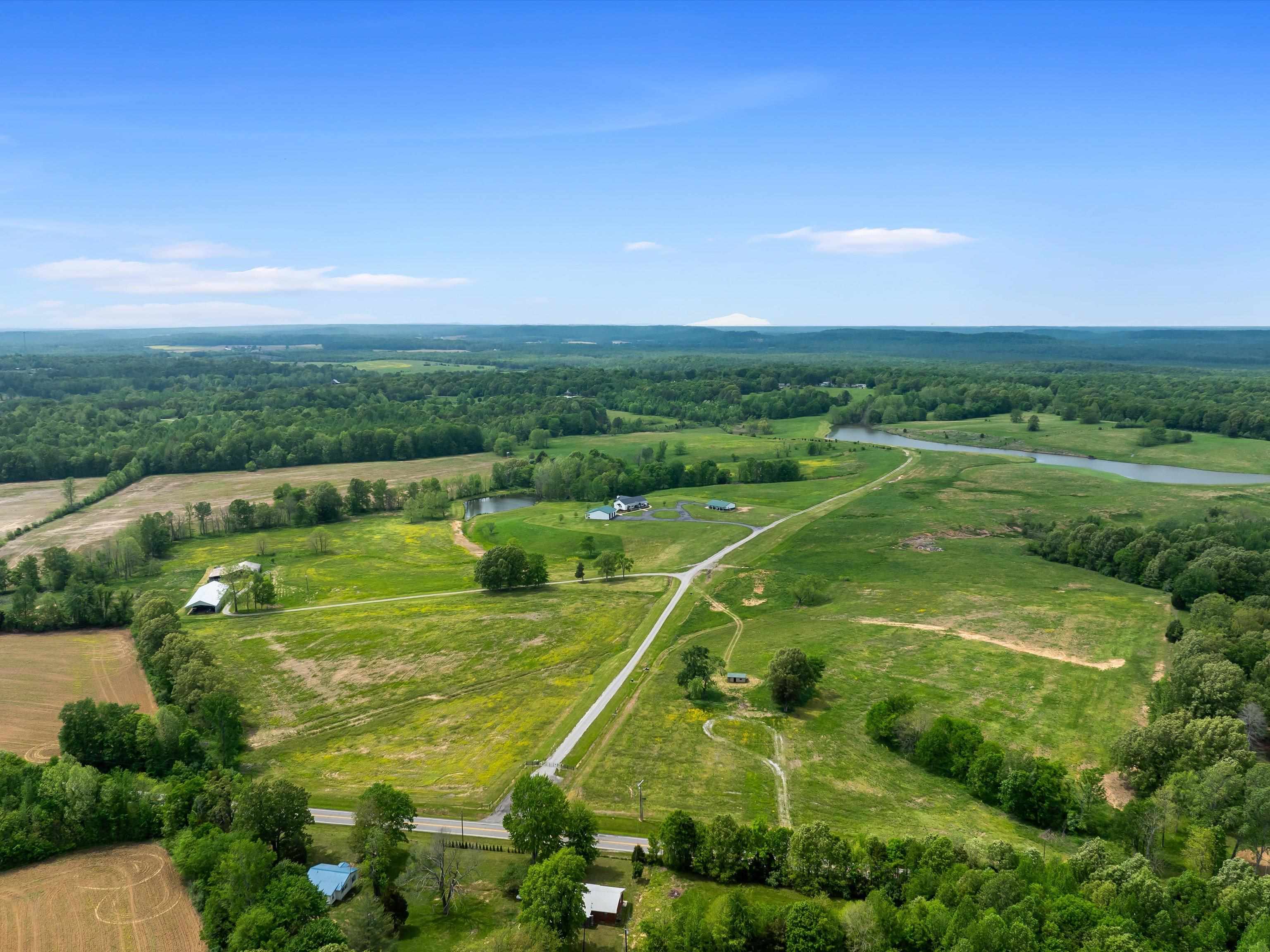 4848 Greenville Rd., White Plains, Kentucky 42464, 4 Bedrooms Bedrooms, ,2 BathroomsBathrooms,Farm,For Sale,Greenville Rd.,92078