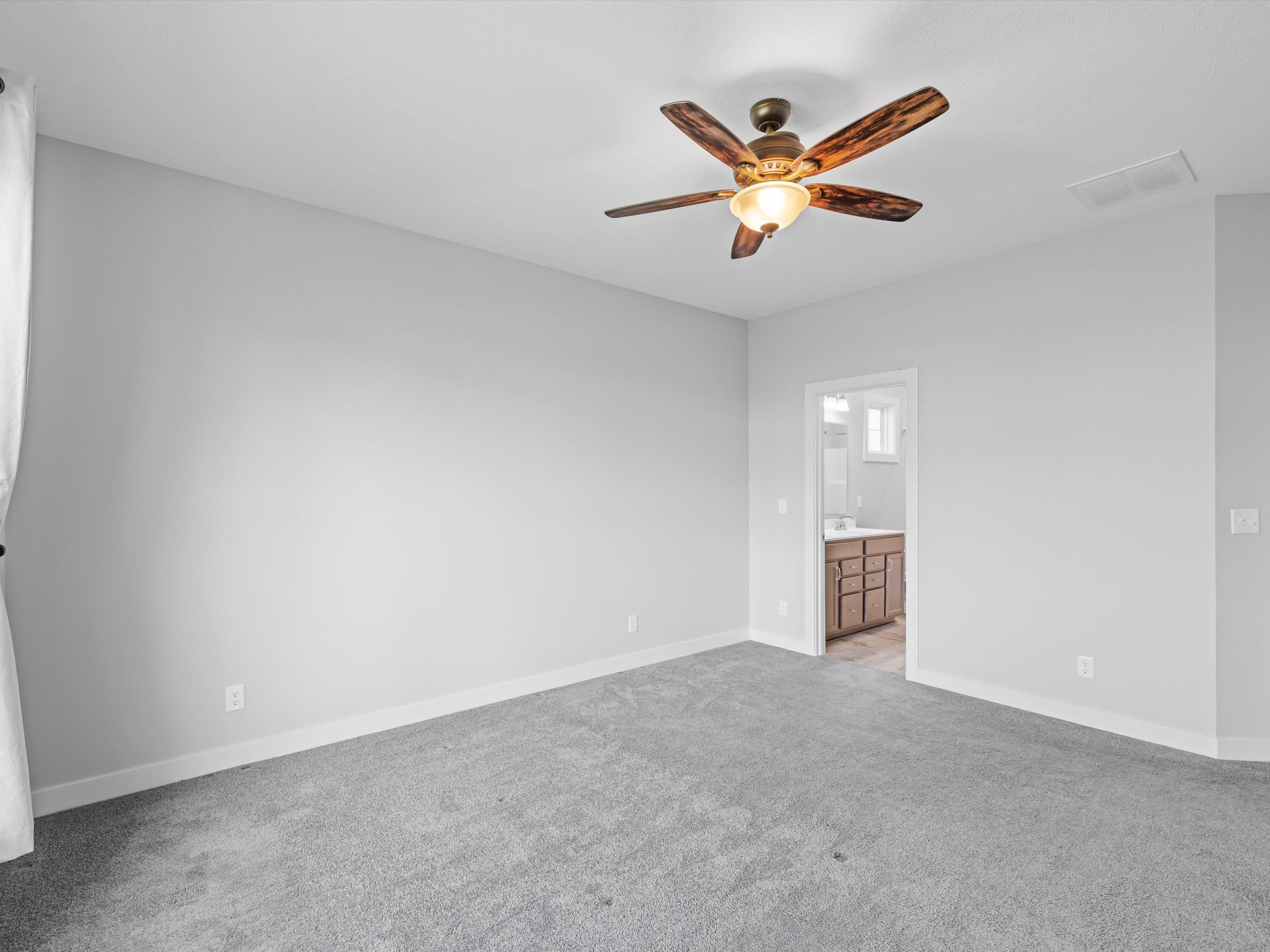 6599 Blue Ridge Court, Utica, Kentucky 42376, 3 Bedrooms Bedrooms, ,2 BathroomsBathrooms,Single Family Residence,For Sale,Blue Ridge Court,92083