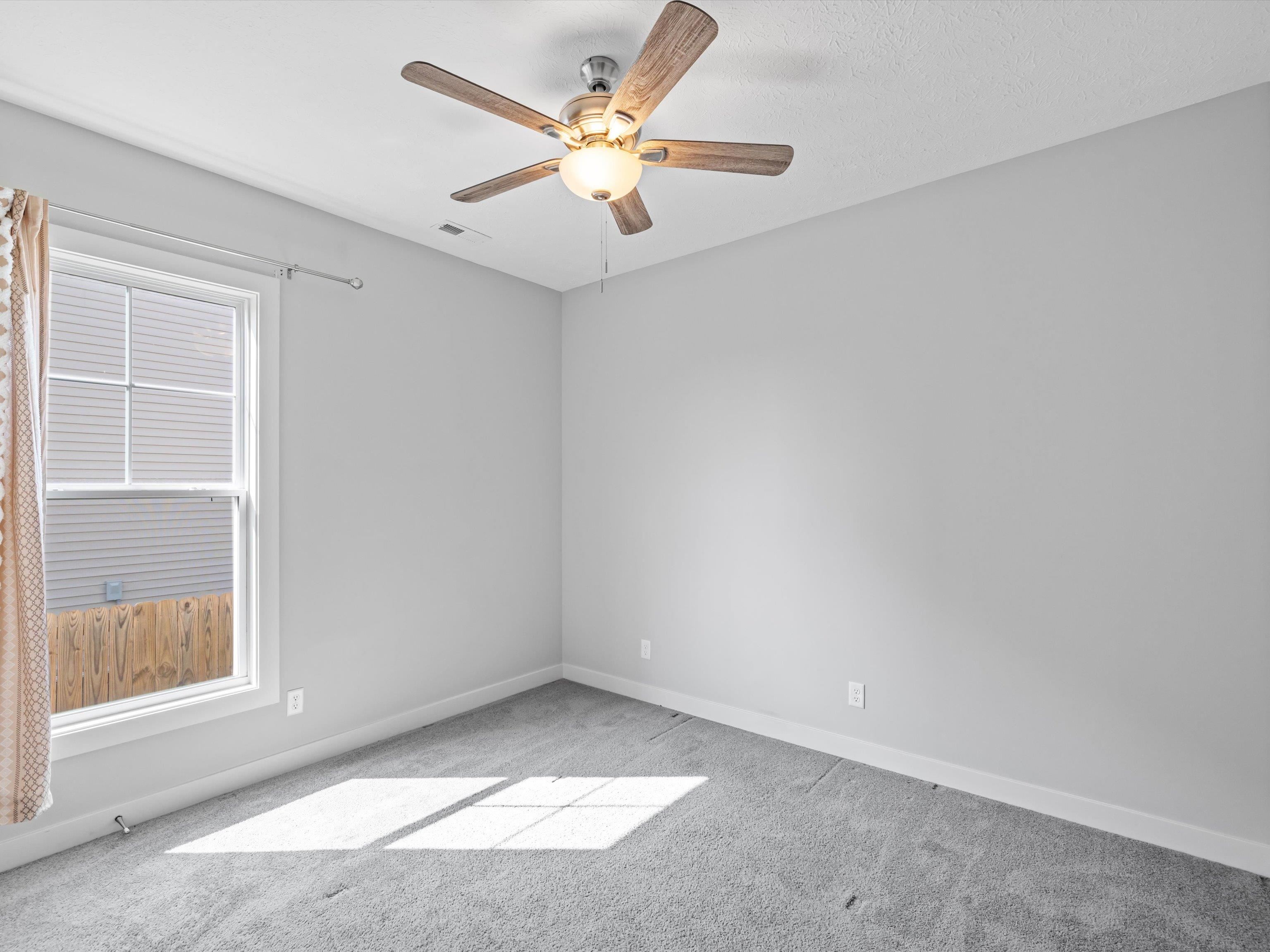 6599 Blue Ridge Court, Utica, Kentucky 42376, 3 Bedrooms Bedrooms, ,2 BathroomsBathrooms,Single Family Residence,For Sale,Blue Ridge Court,92083