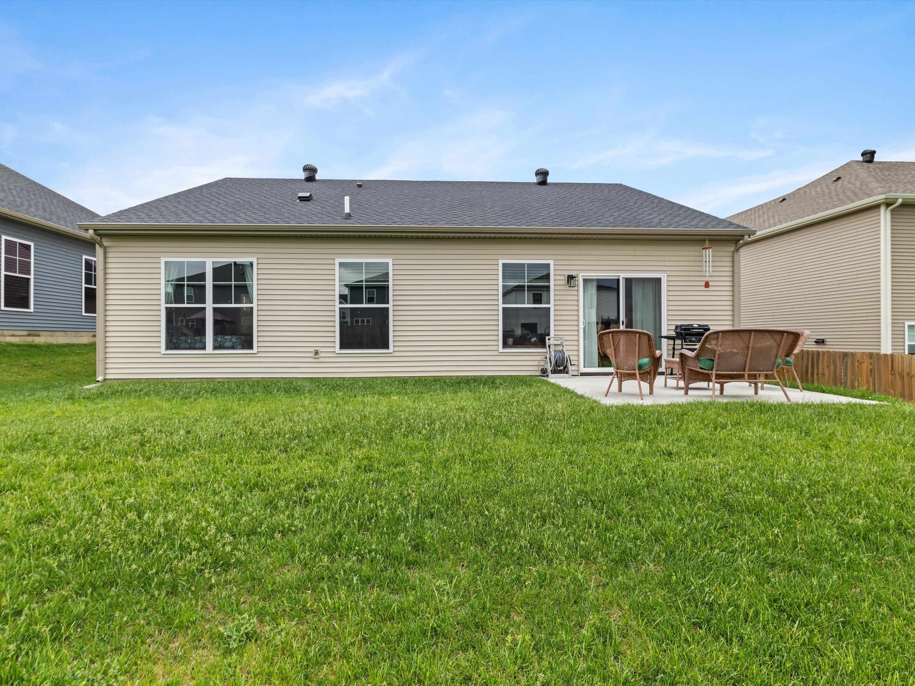 6599 Blue Ridge Court, Utica, Kentucky 42376, 3 Bedrooms Bedrooms, ,2 BathroomsBathrooms,Single Family Residence,For Sale,Blue Ridge Court,92083