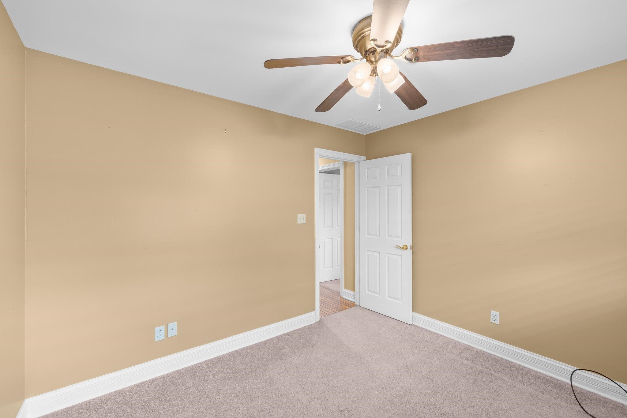 2229 Wintergreen Loop N, Owensboro, Kentucky 42301, 3 Bedrooms Bedrooms, ,3 BathroomsBathrooms,Ranch,For Sale,Wintergreen Loop N,92092
