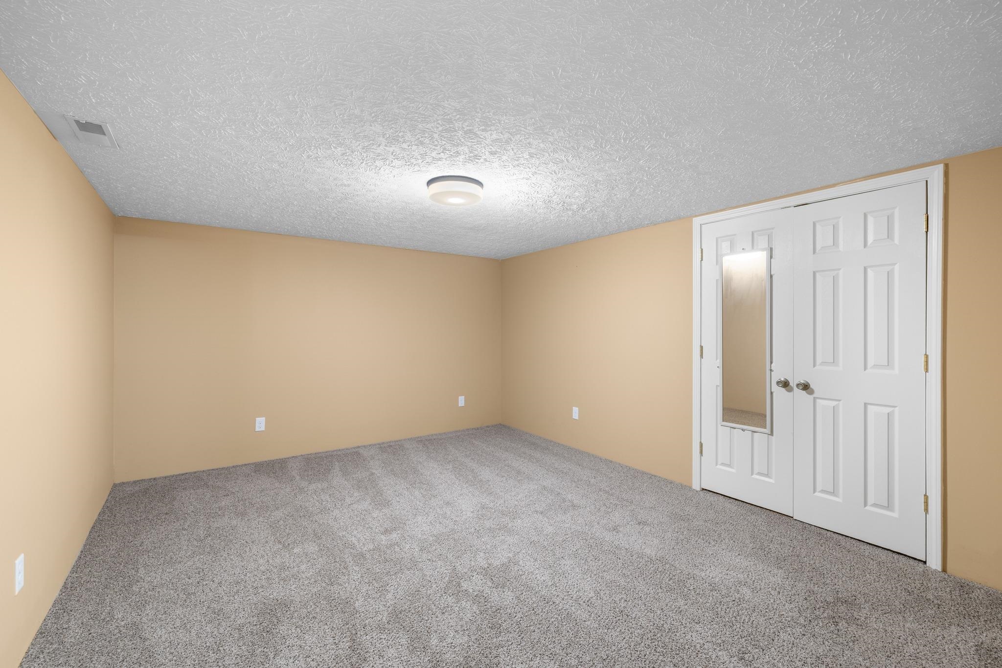 2229 Wintergreen Loop N, Owensboro, Kentucky 42301, 3 Bedrooms Bedrooms, ,3 BathroomsBathrooms,Ranch,For Sale,Wintergreen Loop N,92092