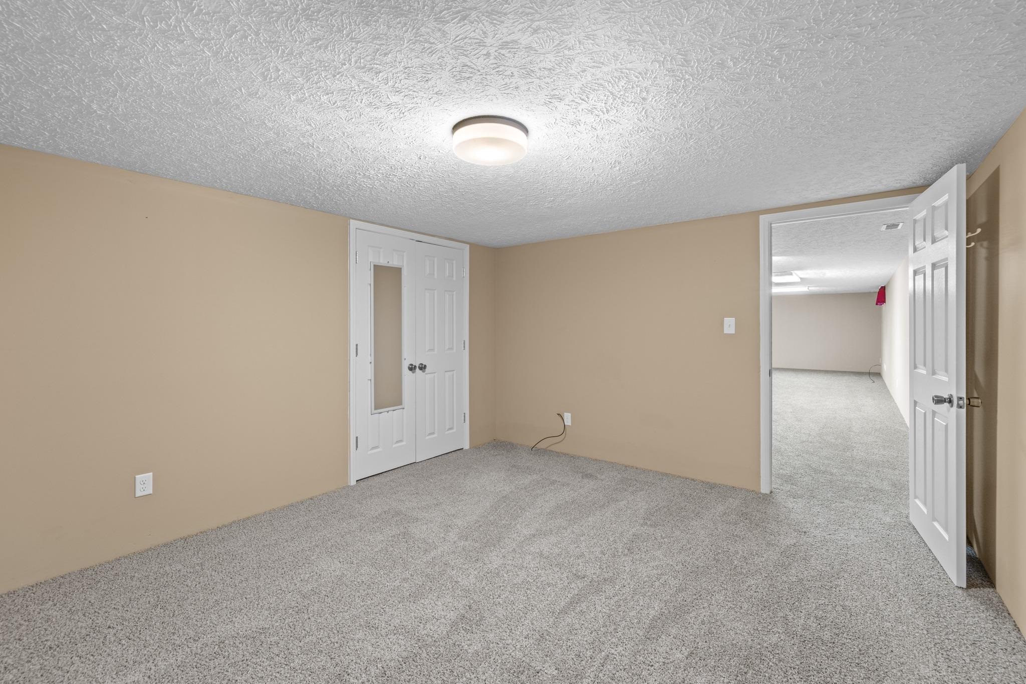 2229 Wintergreen Loop N, Owensboro, Kentucky 42301, 3 Bedrooms Bedrooms, ,3 BathroomsBathrooms,Ranch,For Sale,Wintergreen Loop N,92092