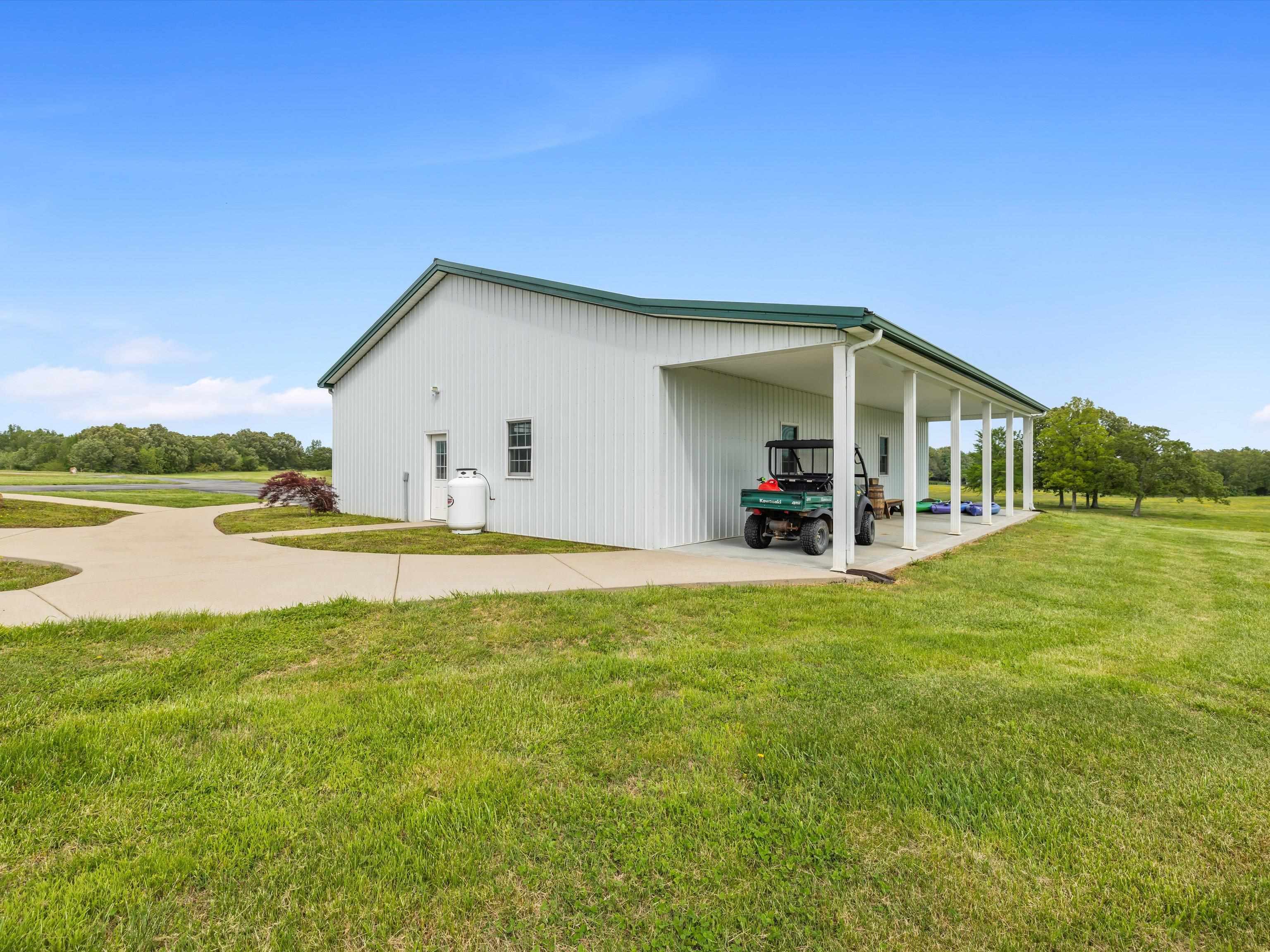 4848 Greenville Rd., White Plains, Kentucky 42464, 4 Bedrooms Bedrooms, ,2 BathroomsBathrooms,Single Family Residence,For Sale,Greenville Rd.,92093