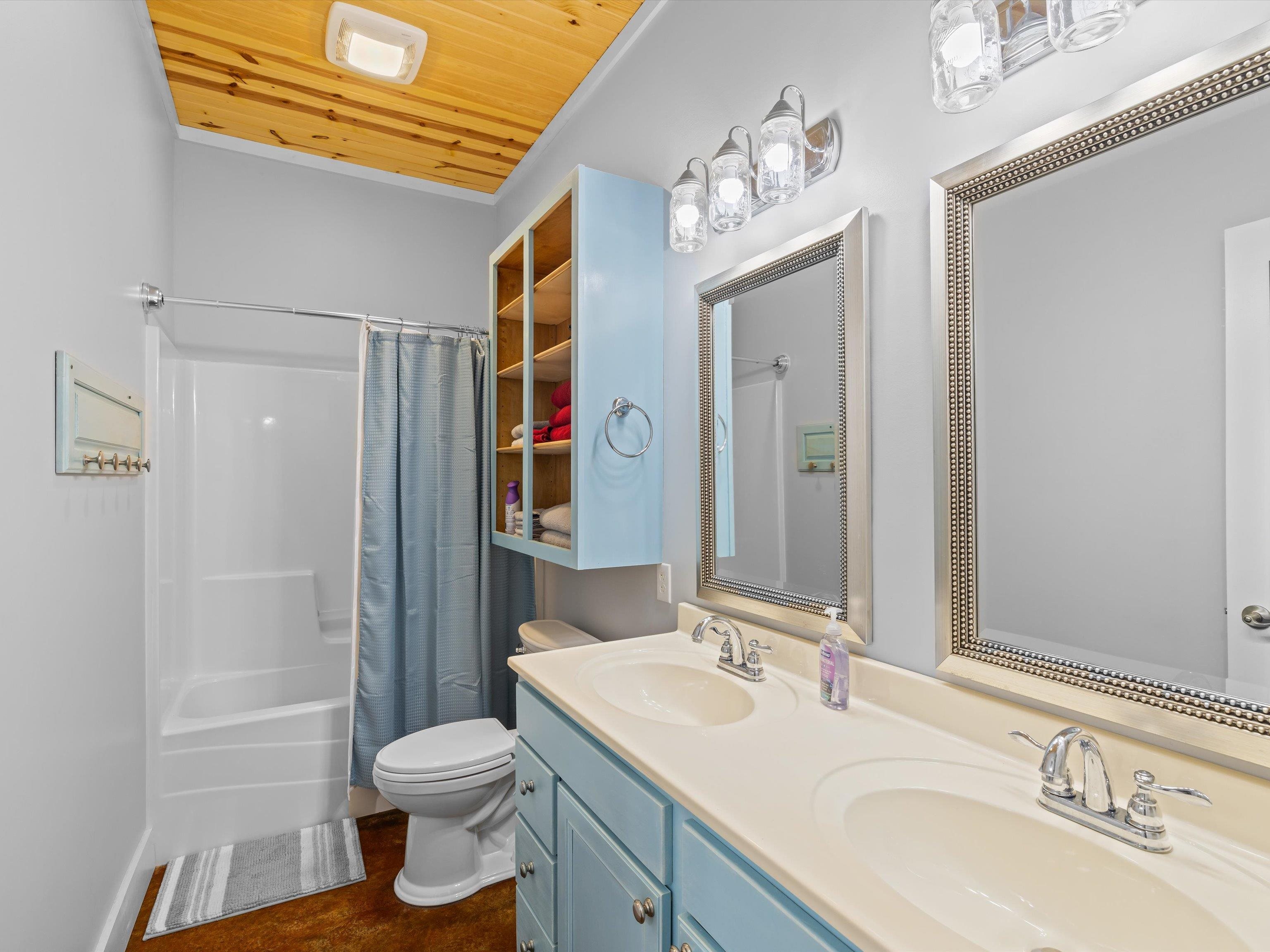 4848 Greenville Rd., White Plains, Kentucky 42464, 4 Bedrooms Bedrooms, ,2 BathroomsBathrooms,Single Family Residence,For Sale,Greenville Rd.,92093