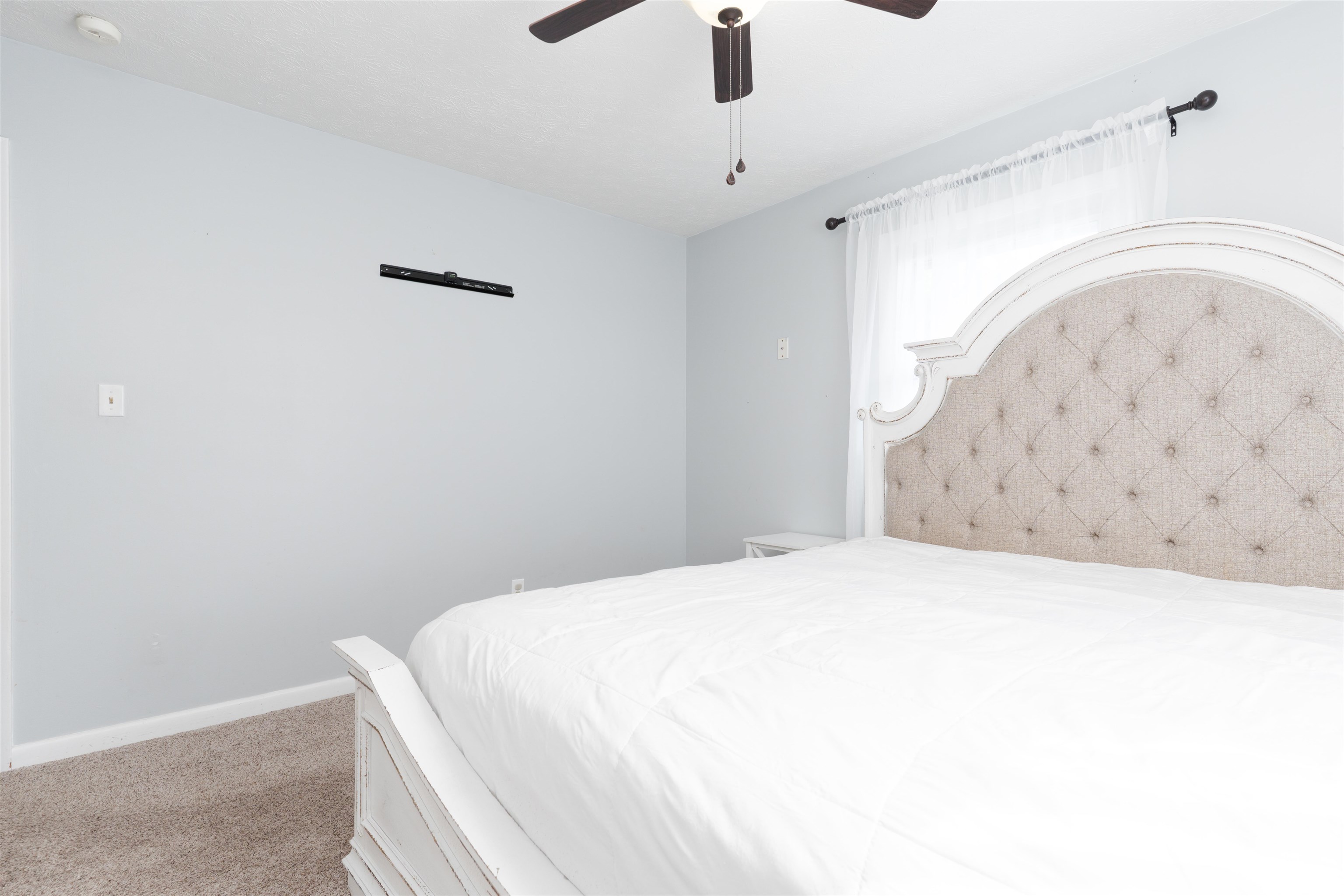 6416 Walnut Ct, Utica, Kentucky 42376, 3 Bedrooms Bedrooms, ,1 BathroomBathrooms,Single Family Residence,For Sale,Walnut Ct,92094