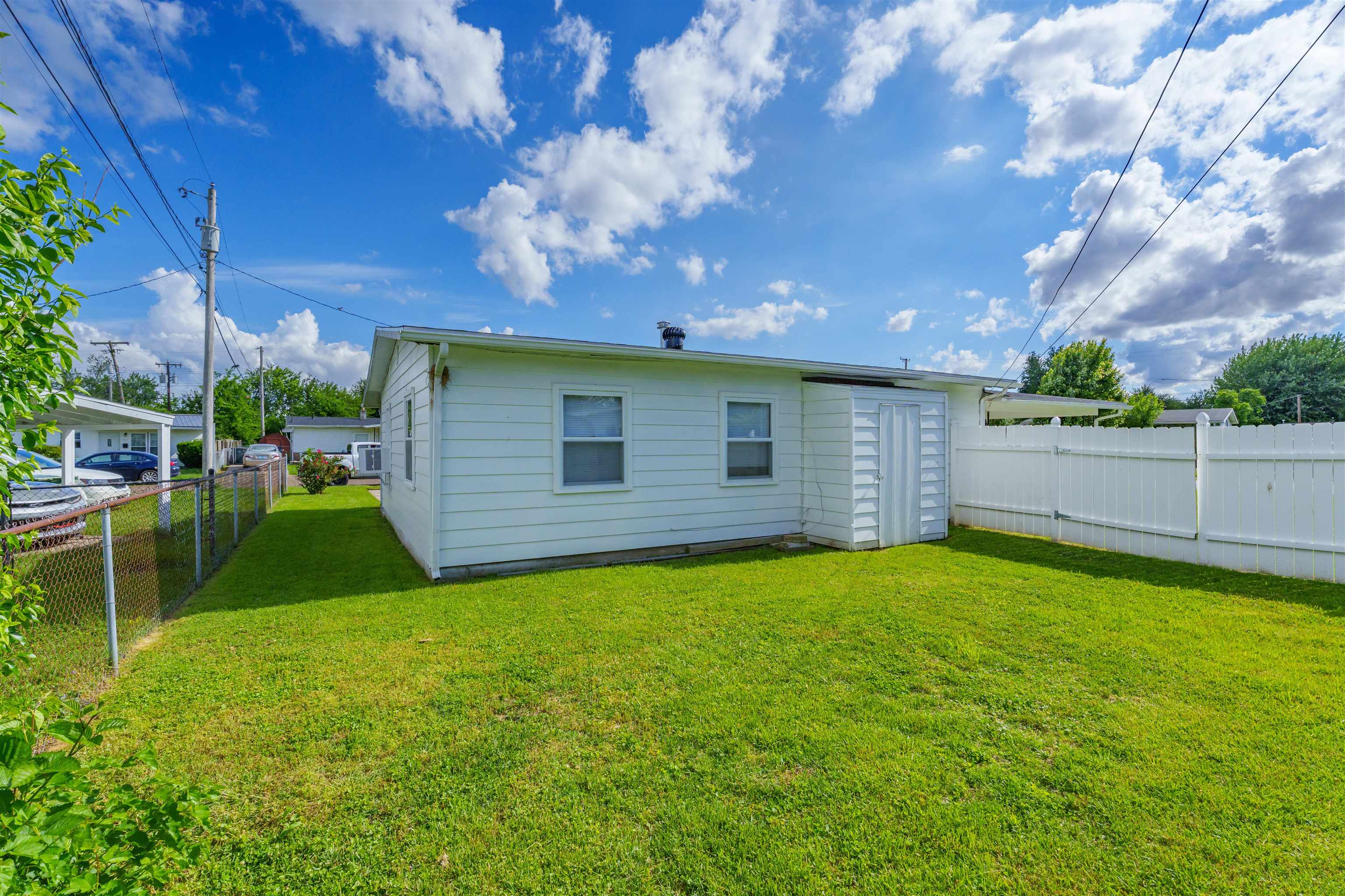 736 Jed Place, Owensboro, Kentucky 42301, 3 Bedrooms Bedrooms, ,1 BathroomBathrooms,Single Family Residence,For Sale,Jed Place,92097