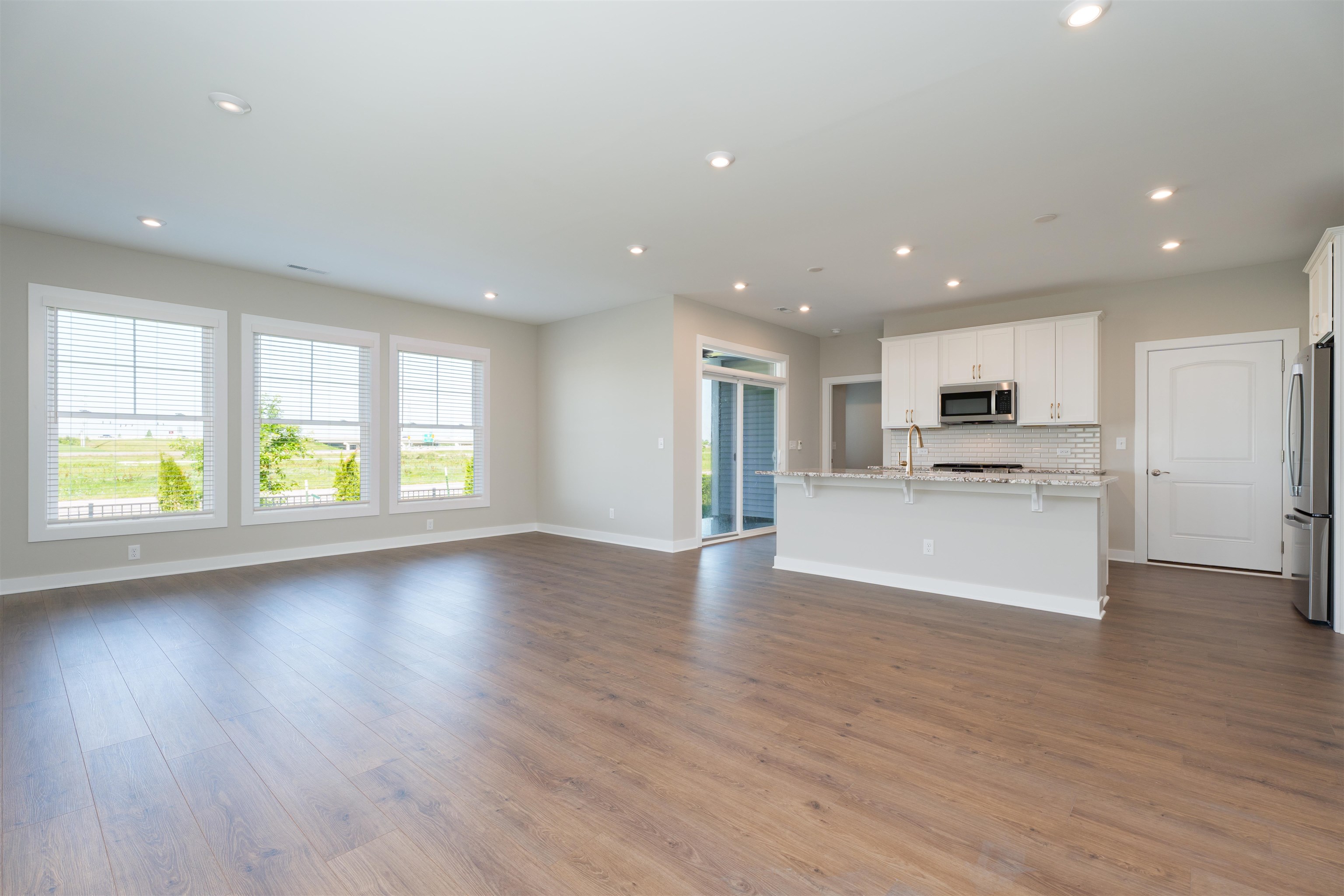 2411 Watson Circle, Owensboro, Kentucky 42301, 2 Bedrooms Bedrooms, ,2 BathroomsBathrooms,Single Family Residence,For Sale,Watson Circle,92102