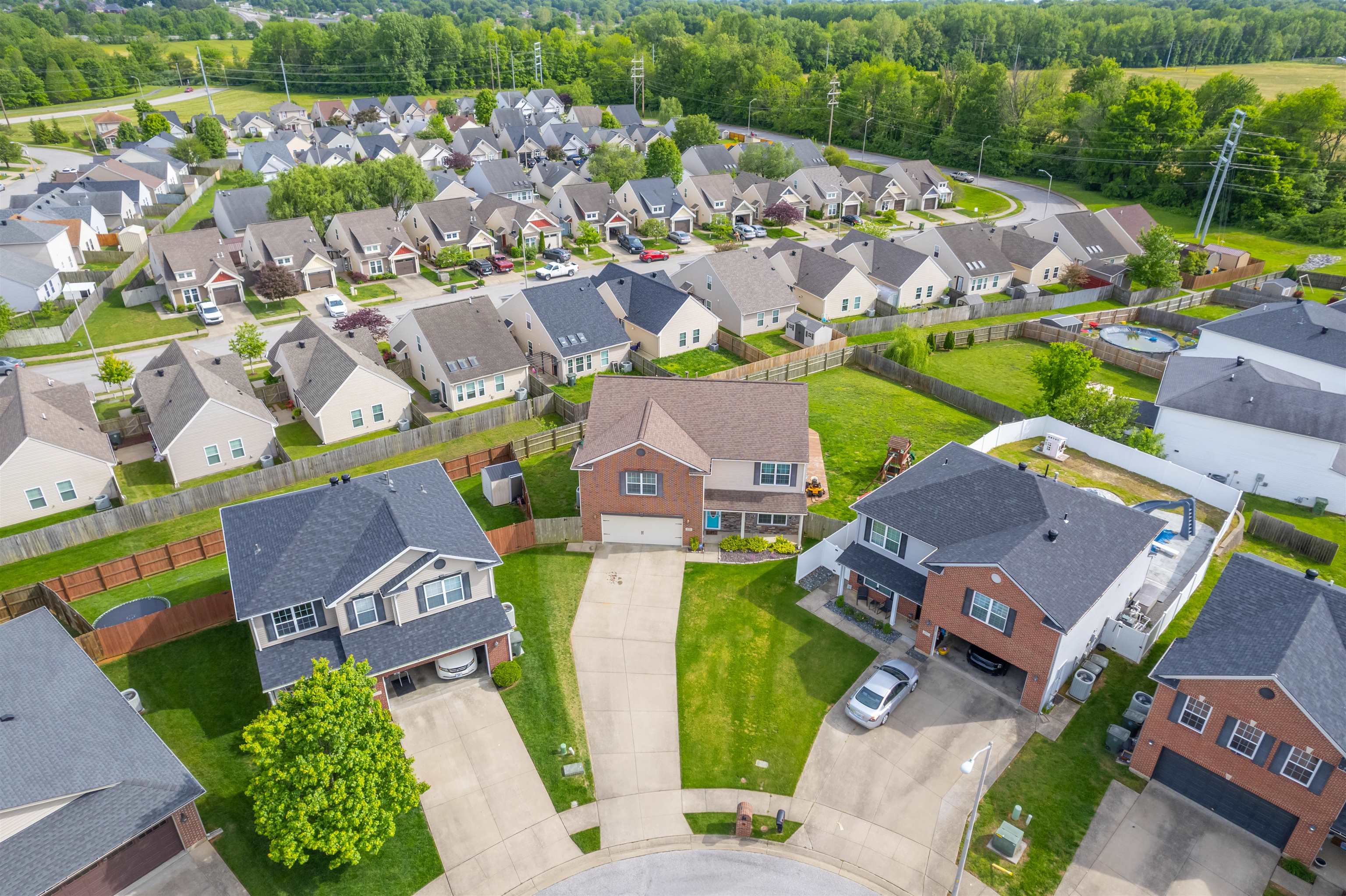 2981 Summer Point Ct, Owensboro, Kentucky 42303, 4 Bedrooms Bedrooms, ,2 BathroomsBathrooms,Single Family Residence,For Sale,Summer Point Ct,92111