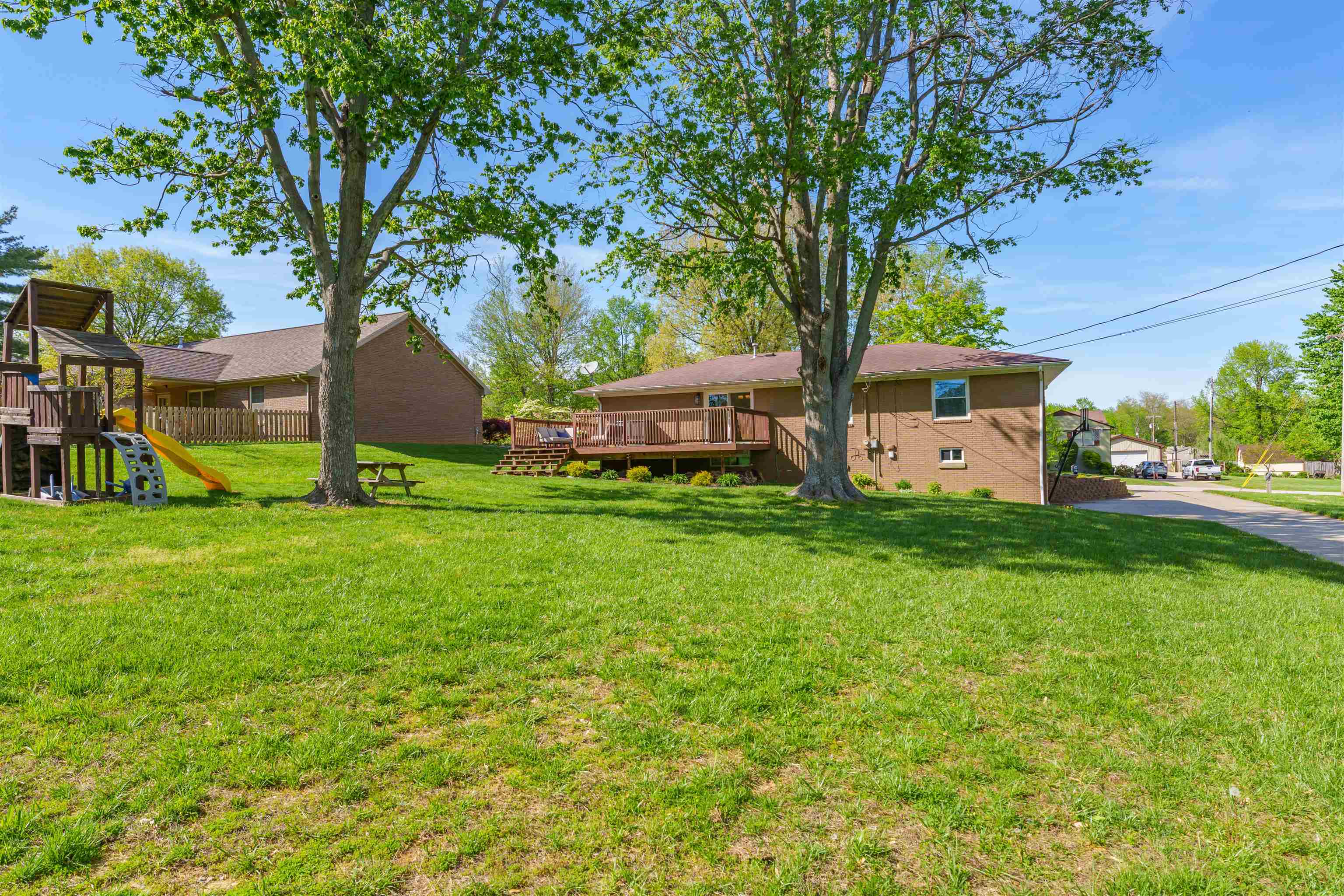 3952 Krystal Lane, Owensboro, Kentucky 42303, 4 Bedrooms Bedrooms, ,2 BathroomsBathrooms,Single Family Residence,For Sale,Krystal Lane,92113