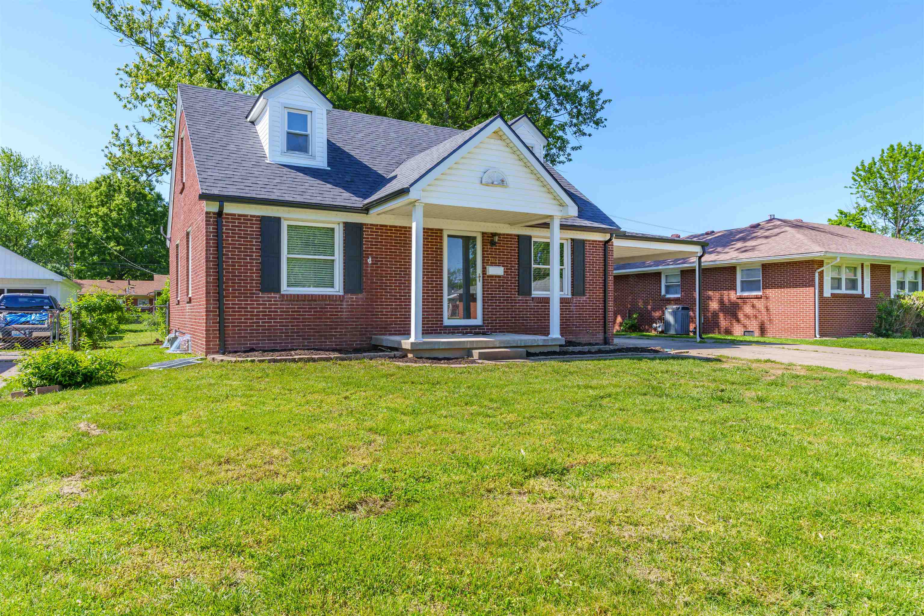 1133 Avondale Rd, Owensboro, Kentucky 42303-5002, 4 Bedrooms Bedrooms, ,2 BathroomsBathrooms,Single Family Residence,For Sale,Avondale Rd,92114