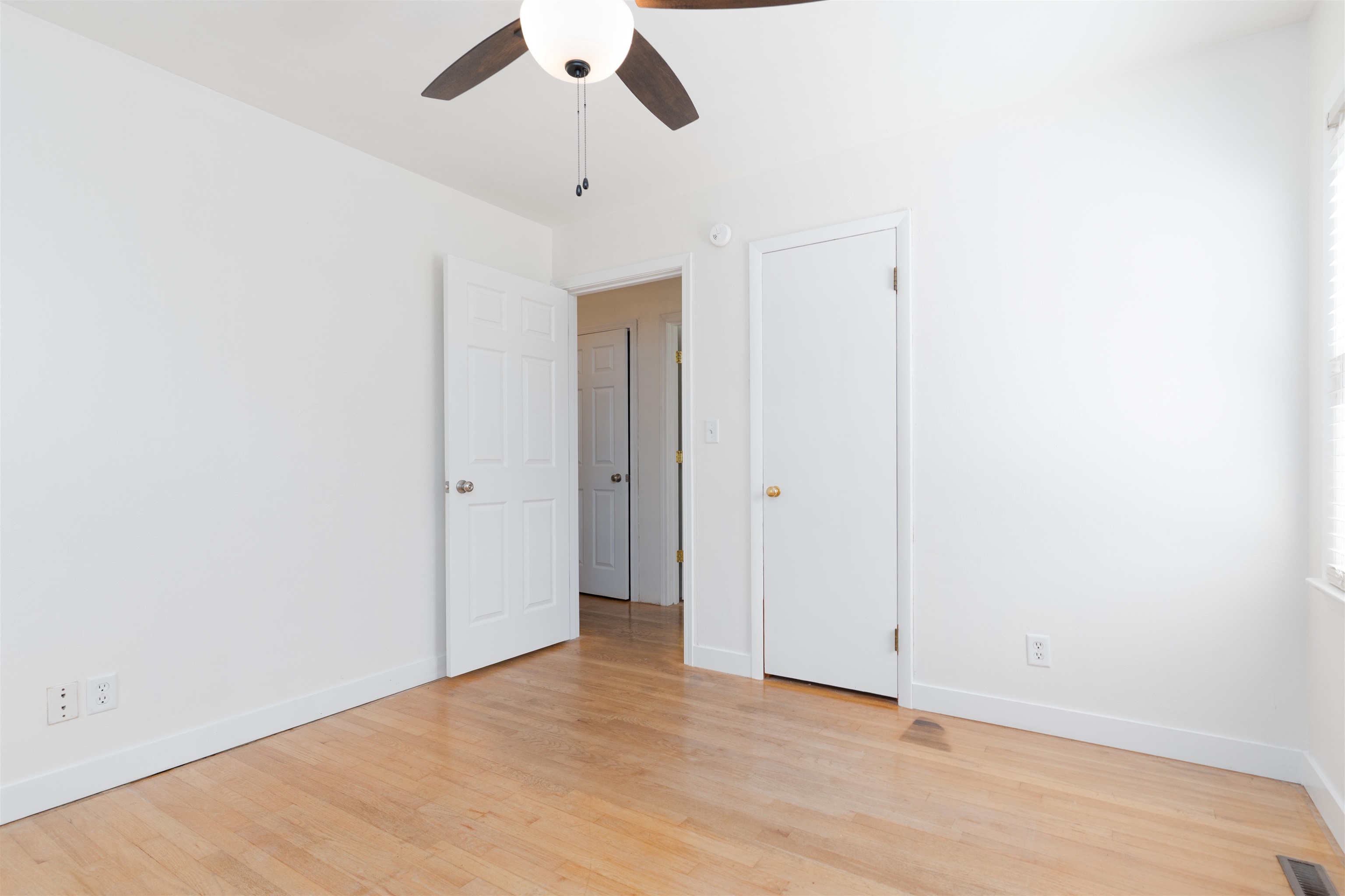 1133 Avondale Rd, Owensboro, Kentucky 42303-5002, 4 Bedrooms Bedrooms, ,2 BathroomsBathrooms,Single Family Residence,For Sale,Avondale Rd,92114