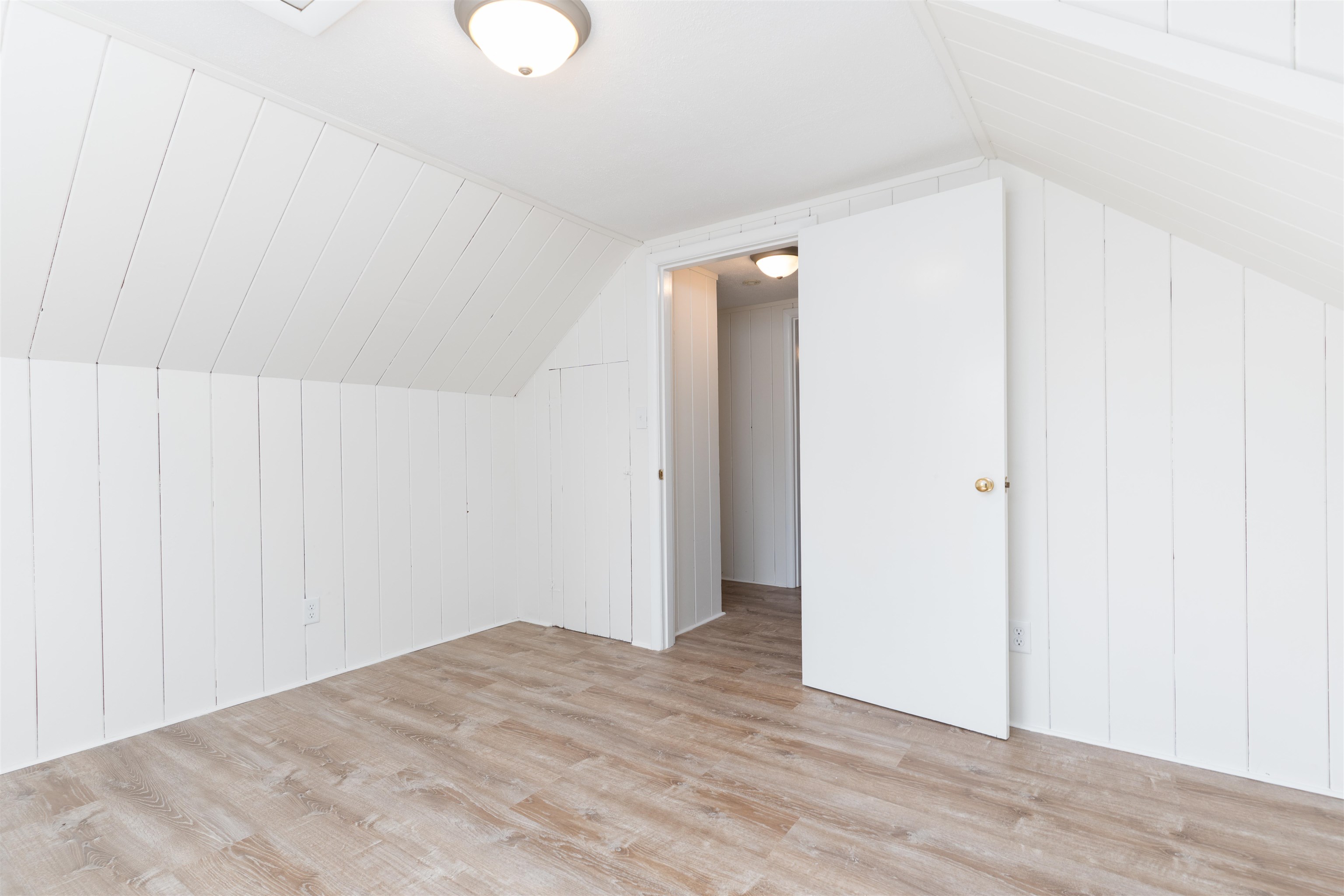 1133 Avondale Rd, Owensboro, Kentucky 42303-5002, 4 Bedrooms Bedrooms, ,2 BathroomsBathrooms,Single Family Residence,For Sale,Avondale Rd,92114