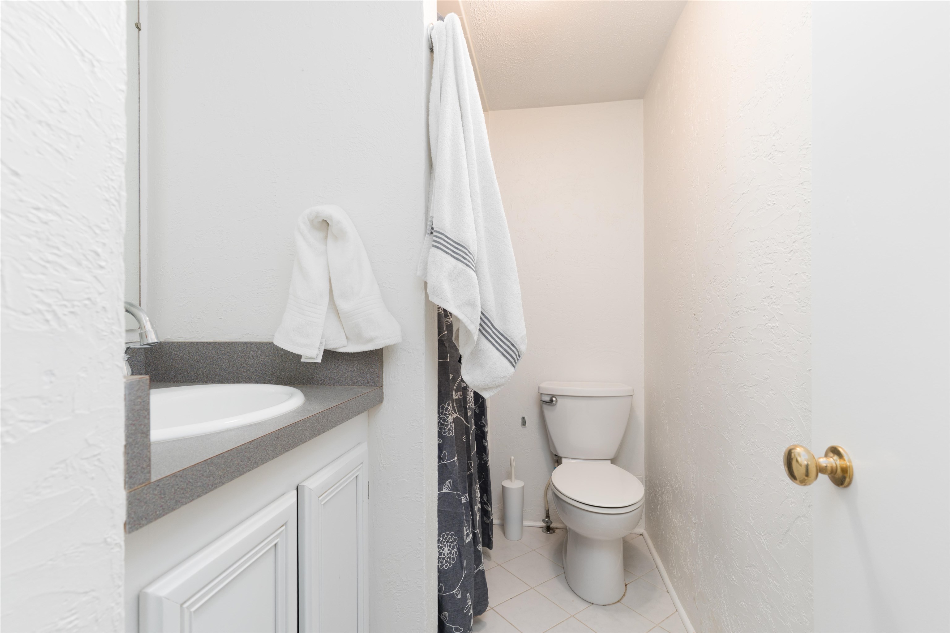 1133 Avondale Rd, Owensboro, Kentucky 42303-5002, 4 Bedrooms Bedrooms, ,2 BathroomsBathrooms,Single Family Residence,For Sale,Avondale Rd,92114