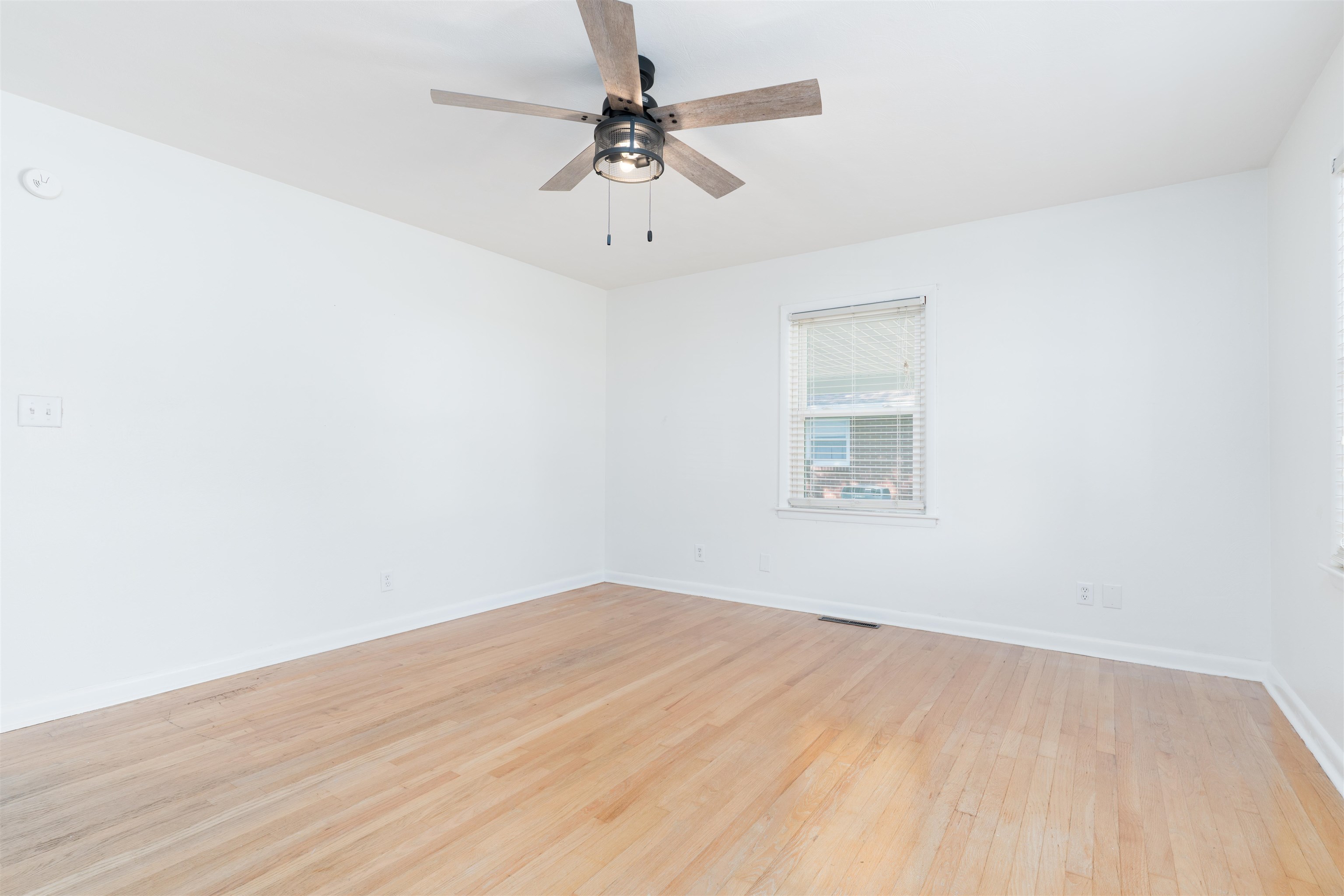 1133 Avondale Rd, Owensboro, Kentucky 42303-5002, 4 Bedrooms Bedrooms, ,2 BathroomsBathrooms,Single Family Residence,For Sale,Avondale Rd,92114