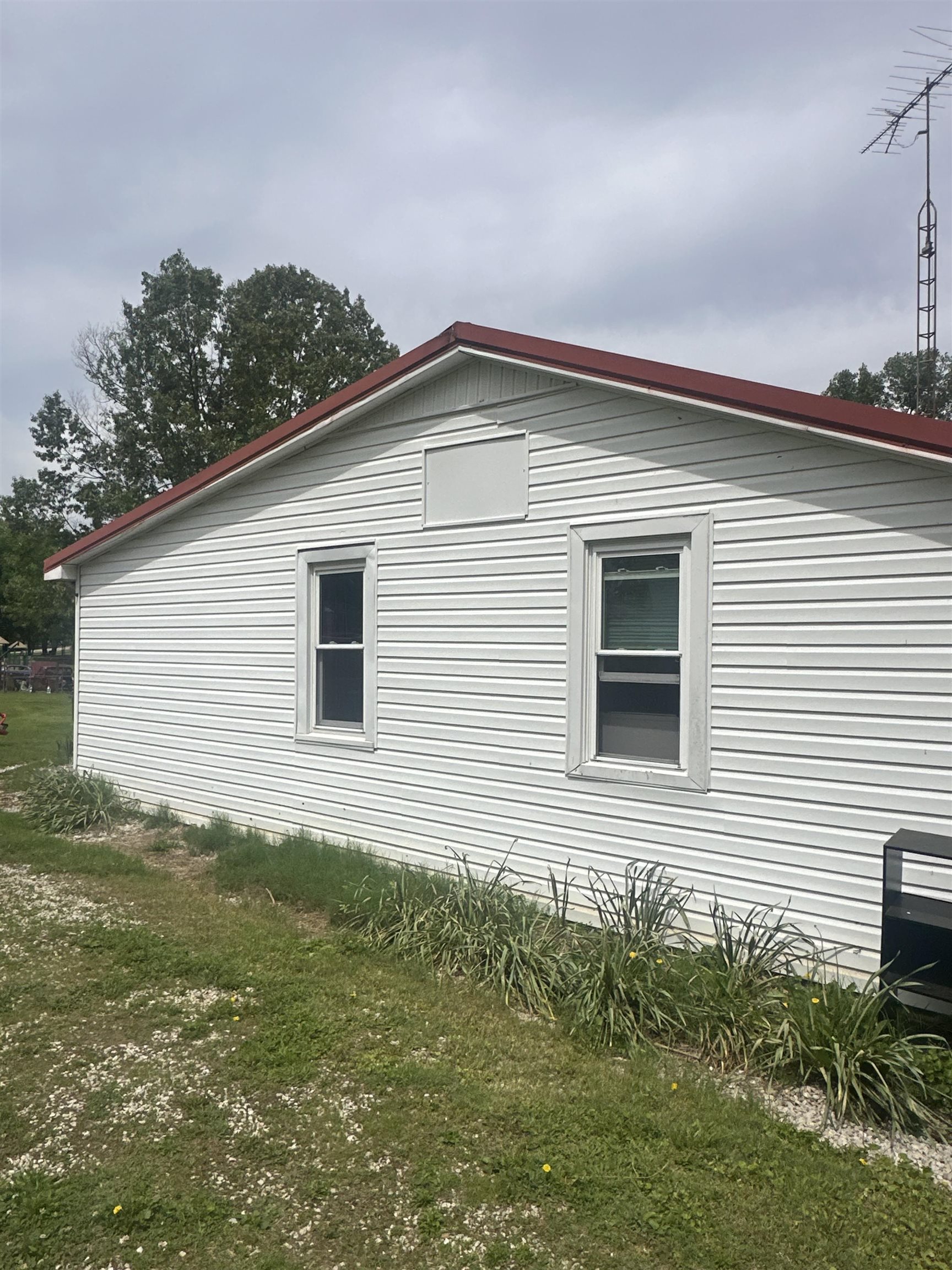 419 Ferry Street, Other, Kentucky 42273, 2 Bedrooms Bedrooms, ,1 BathroomBathrooms,Single Family Residence,For Sale,Ferry Street,92116