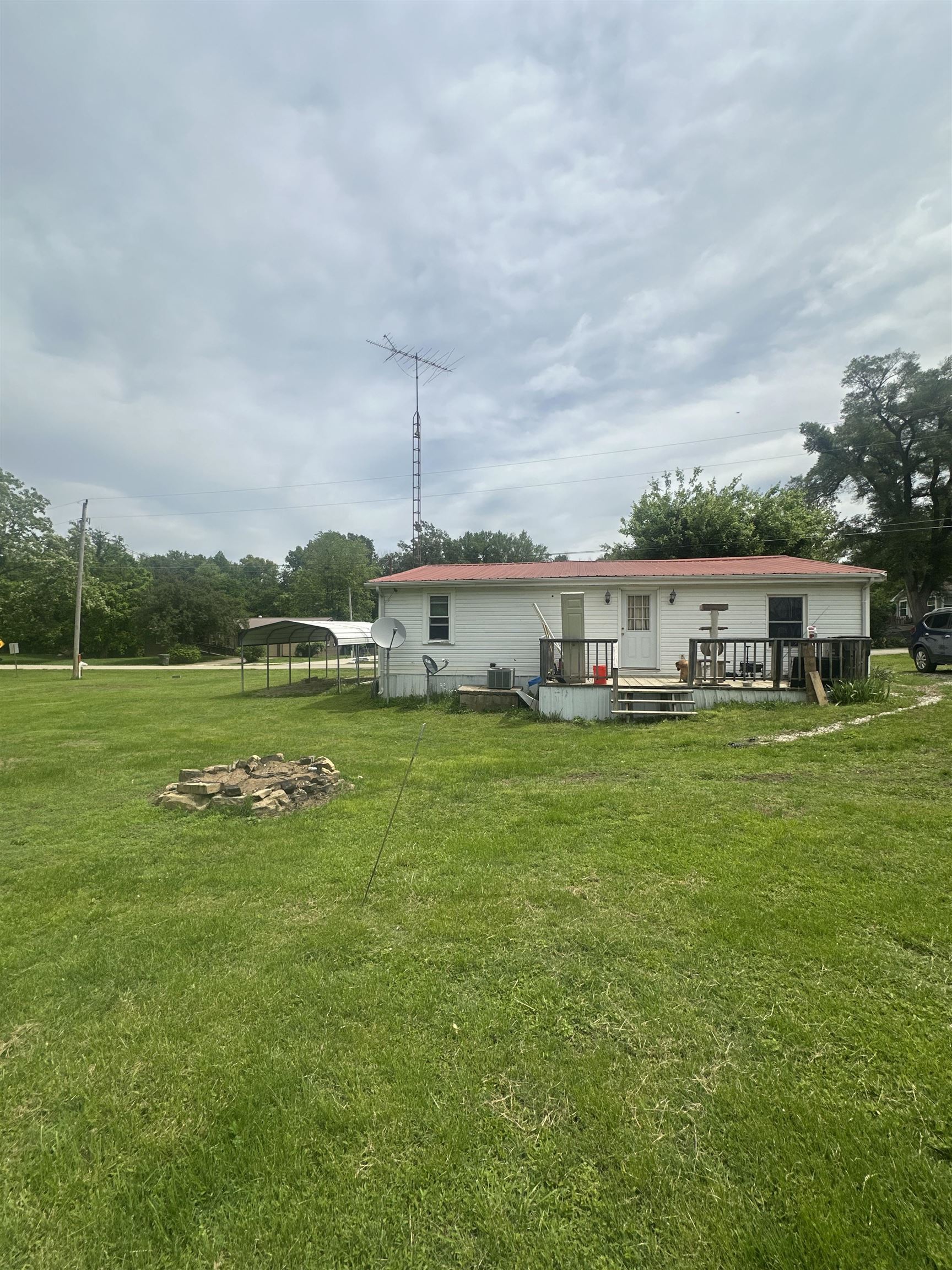 419 Ferry Street, Other, Kentucky 42273, 2 Bedrooms Bedrooms, ,1 BathroomBathrooms,Single Family Residence,For Sale,Ferry Street,92116