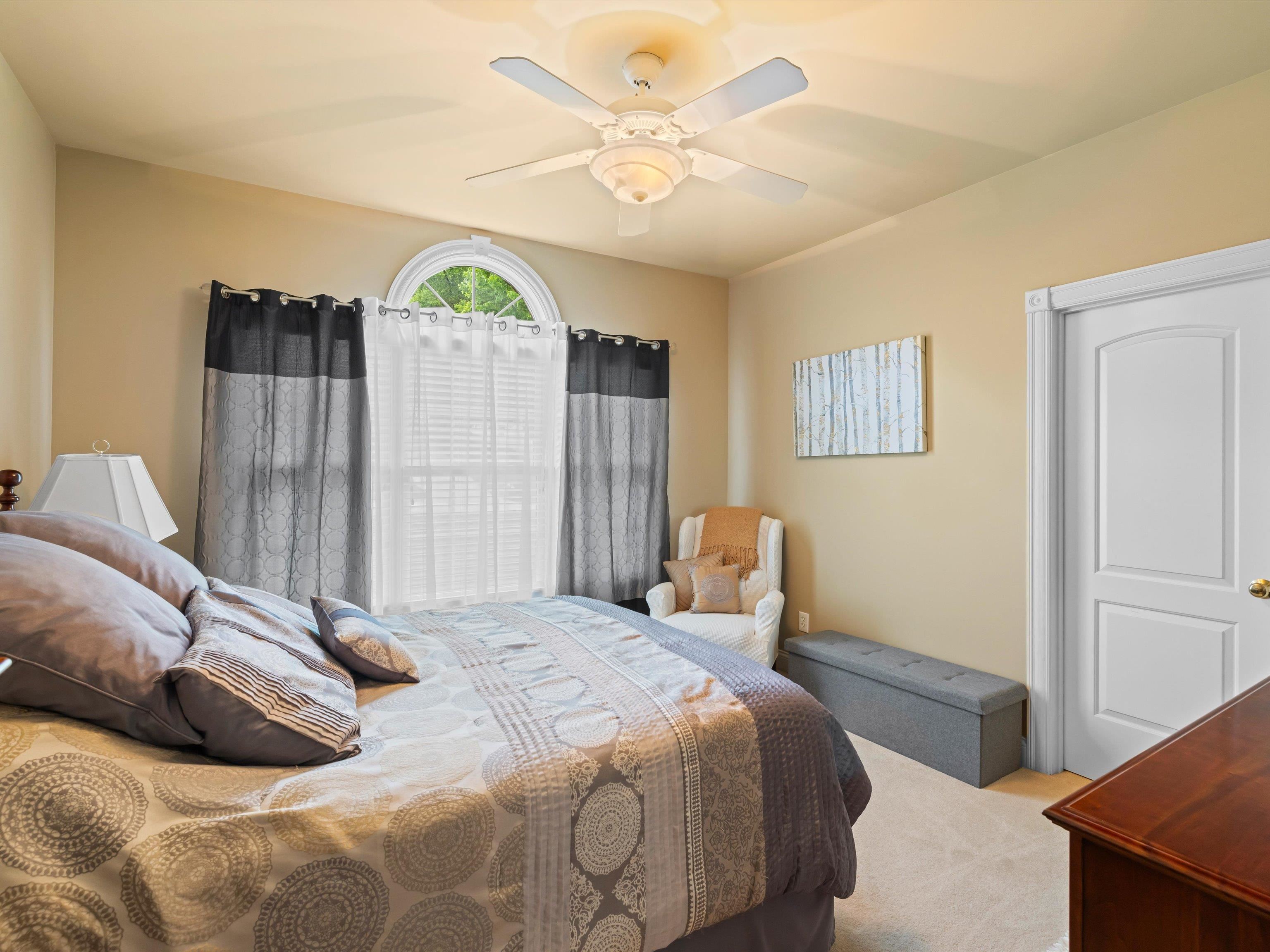 252 Ridgecrest Place, Owensboro, Kentucky 42303, 4 Bedrooms Bedrooms, ,3 BathroomsBathrooms,Single Family Residence,For Sale,Ridgecrest Place,92118