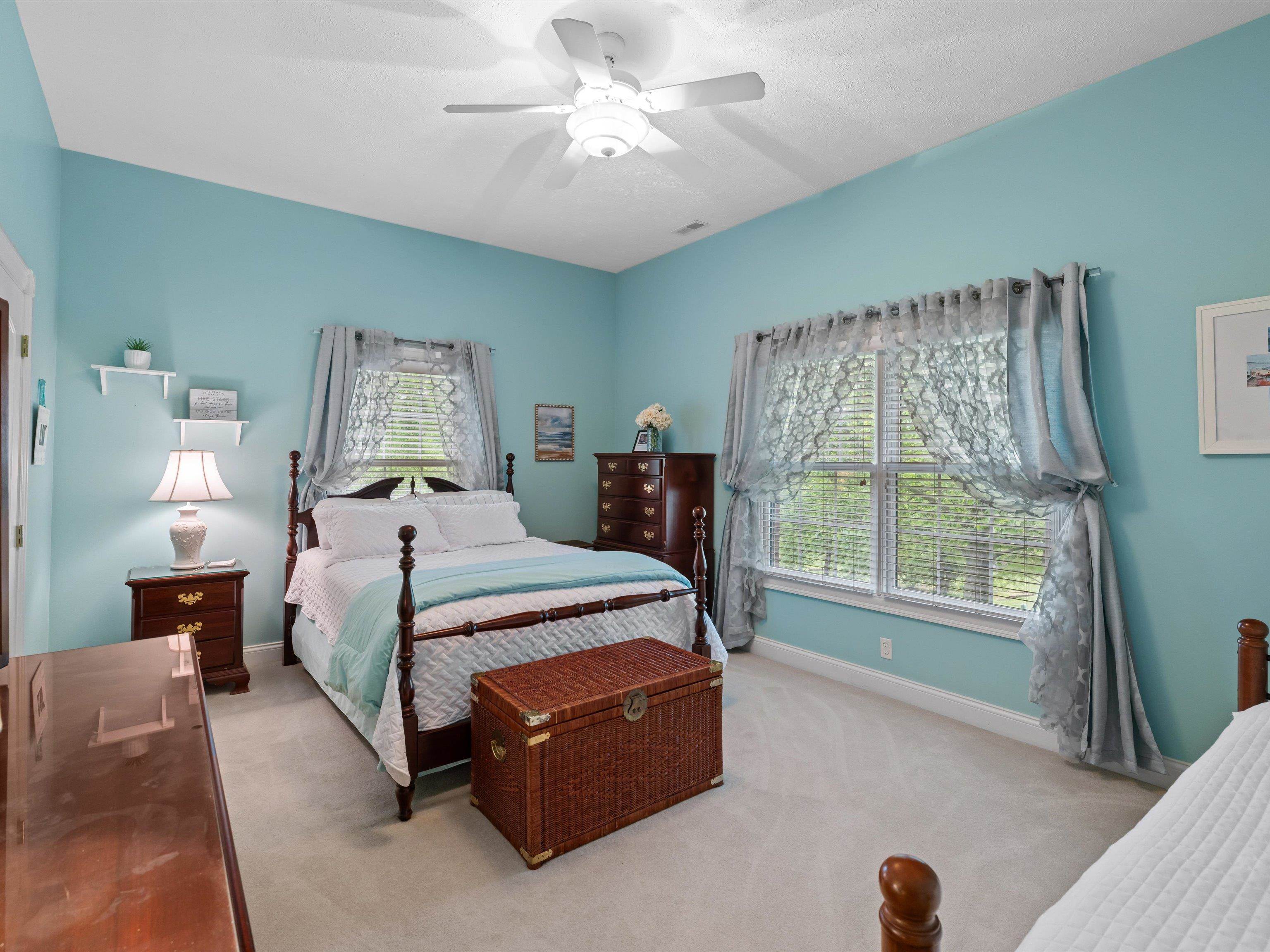 252 Ridgecrest Place, Owensboro, Kentucky 42303, 4 Bedrooms Bedrooms, ,3 BathroomsBathrooms,Single Family Residence,For Sale,Ridgecrest Place,92118