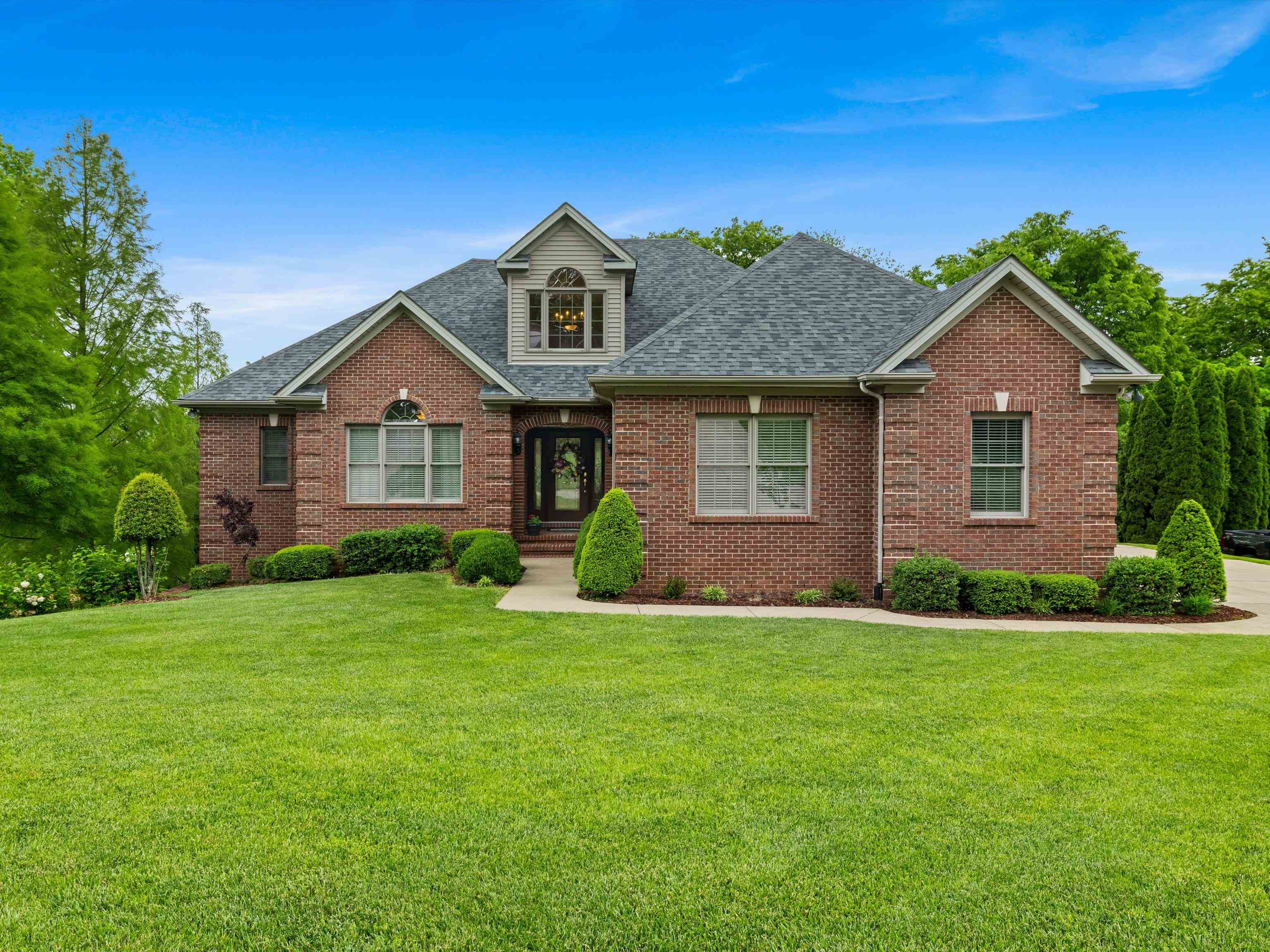 252 Ridgecrest Place, Owensboro, Kentucky 42303, 4 Bedrooms Bedrooms, ,3 BathroomsBathrooms,Single Family Residence,For Sale,Ridgecrest Place,92118