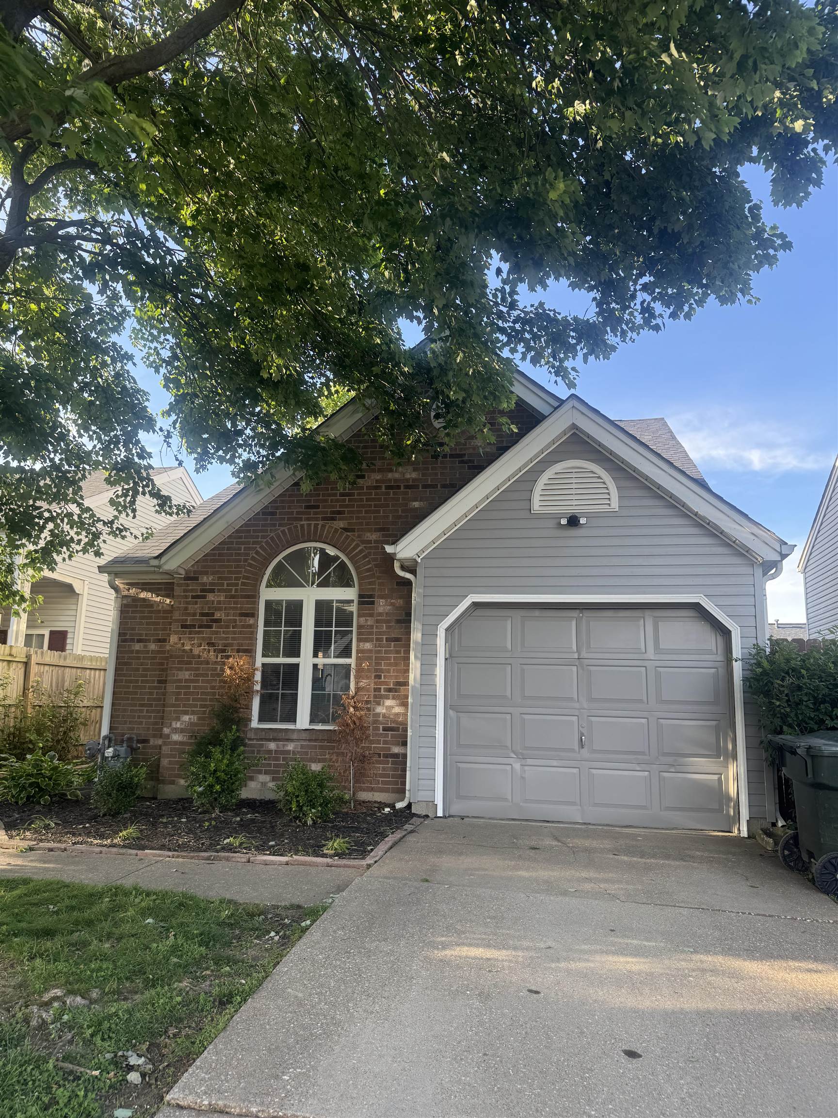 2409 Elder Dr, Owensboro, Kentucky 42301, 2 Bedrooms Bedrooms, ,2 BathroomsBathrooms,Single Family Residence,For Sale,Elder Dr,92119