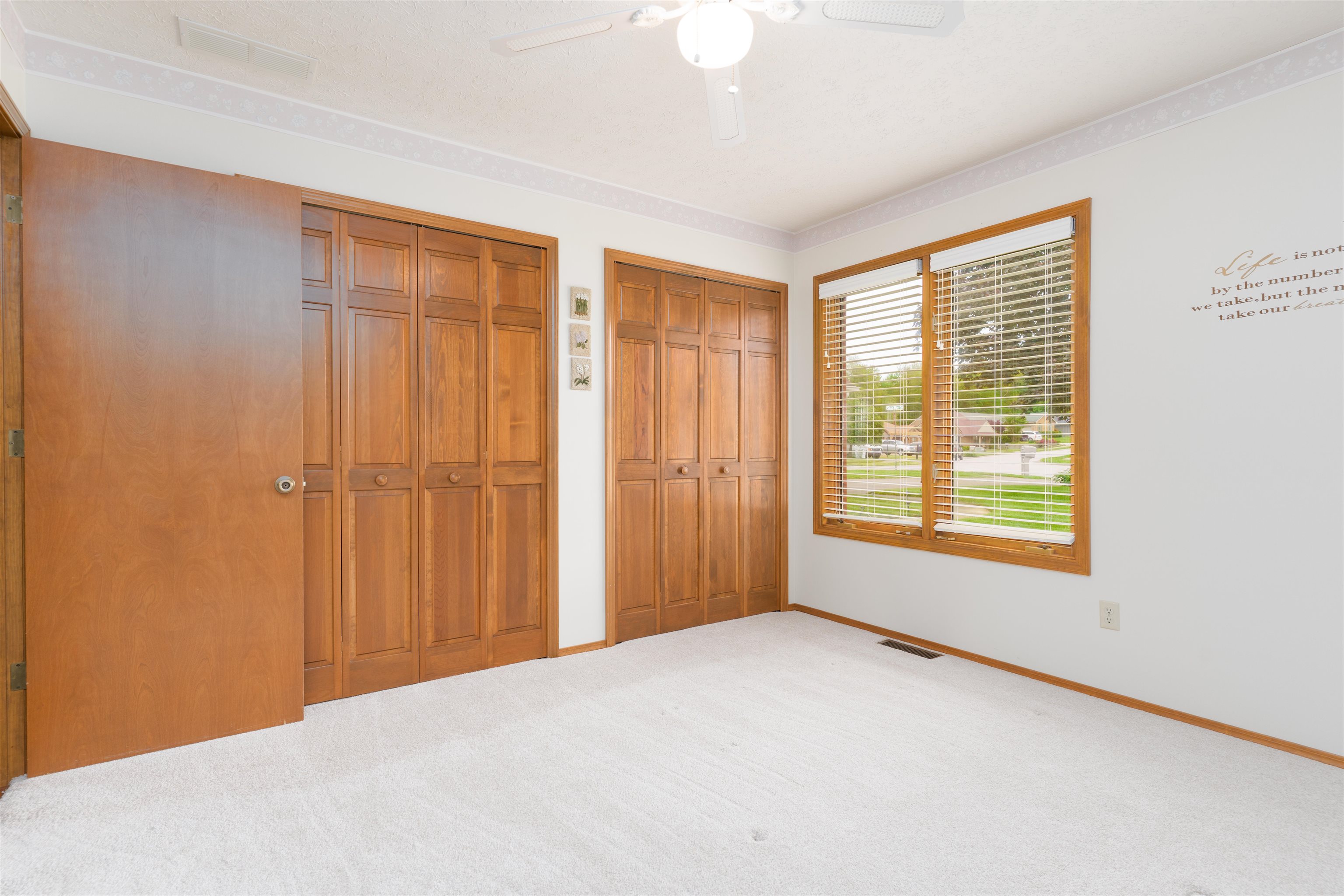 3525 Bordeaux Loop N, Owensboro, Kentucky 42301, 3 Bedrooms Bedrooms, ,2 BathroomsBathrooms,Single Family Residence,For Sale,Bordeaux Loop N,92121