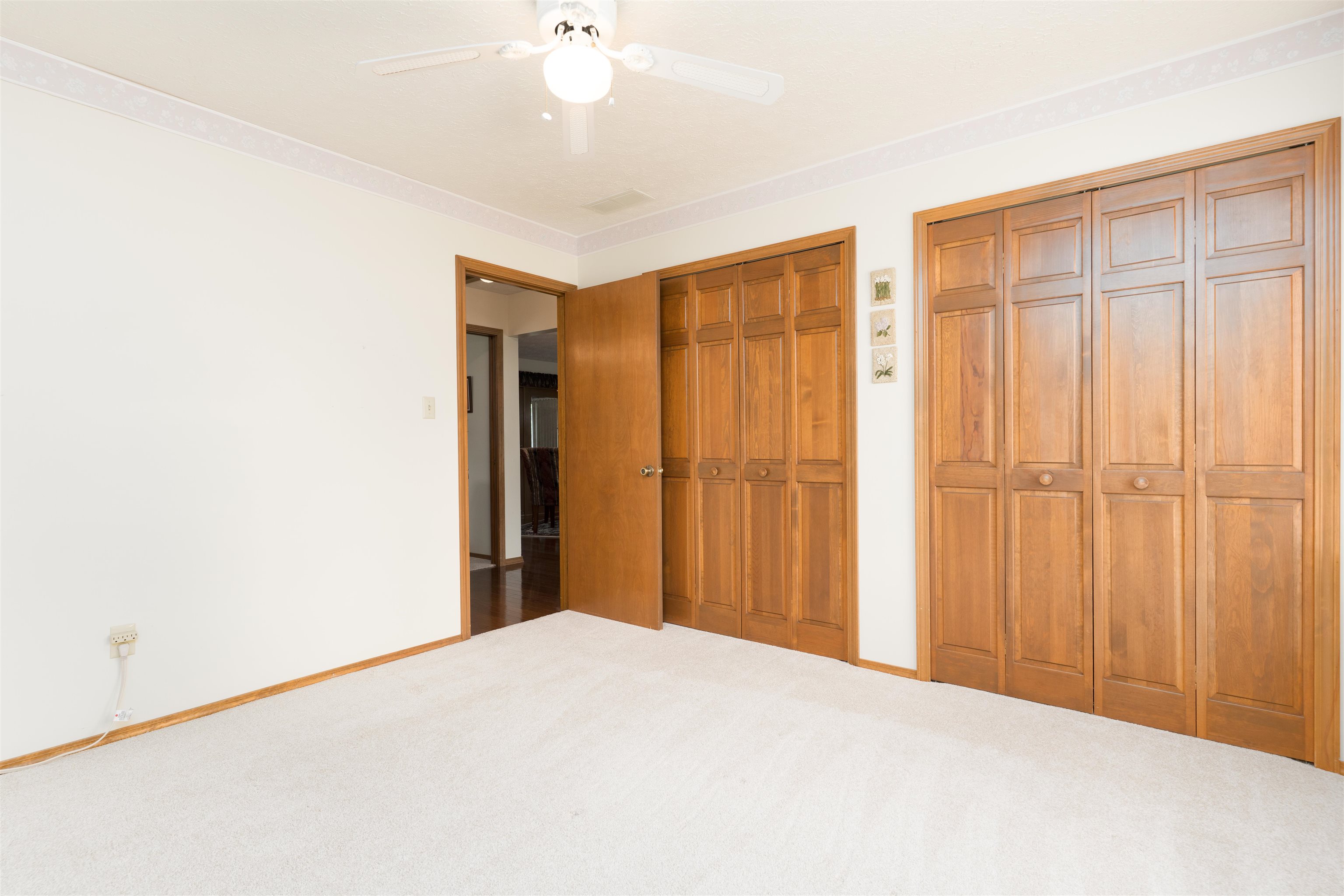 3525 Bordeaux Loop N, Owensboro, Kentucky 42301, 3 Bedrooms Bedrooms, ,2 BathroomsBathrooms,Single Family Residence,For Sale,Bordeaux Loop N,92121